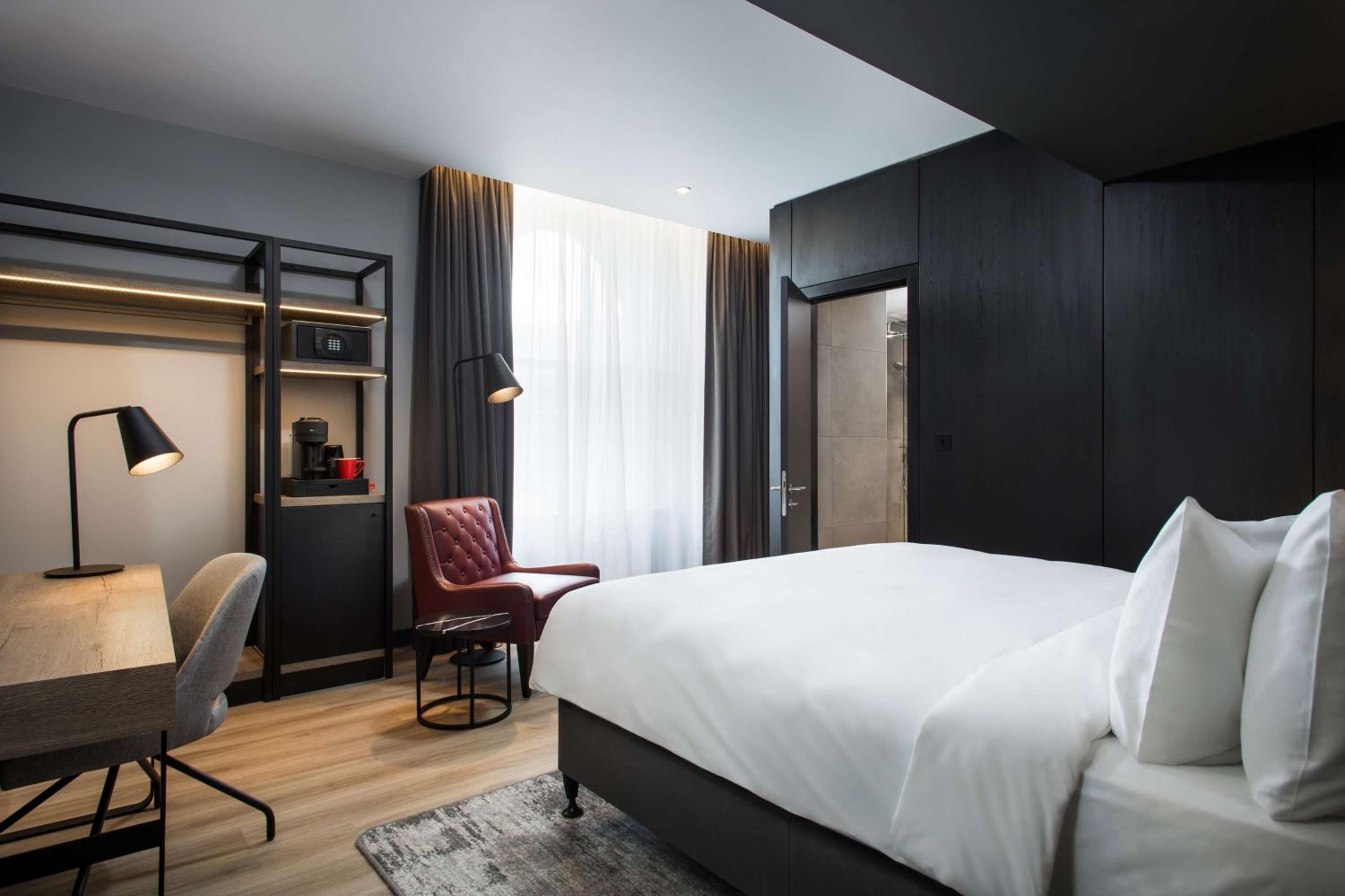 Standard Room - Photo 2