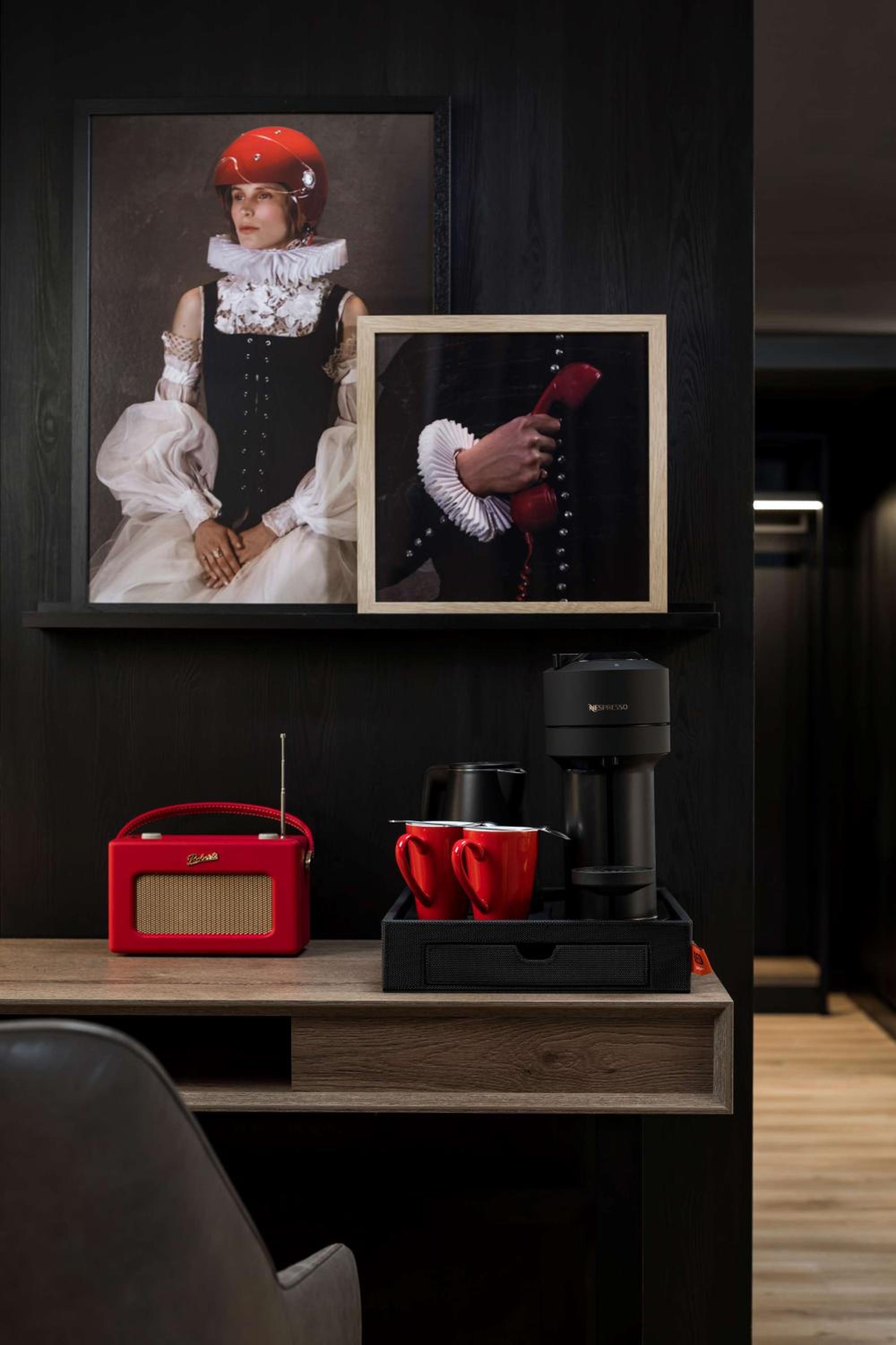 Suite - St Georges View - Photo 5