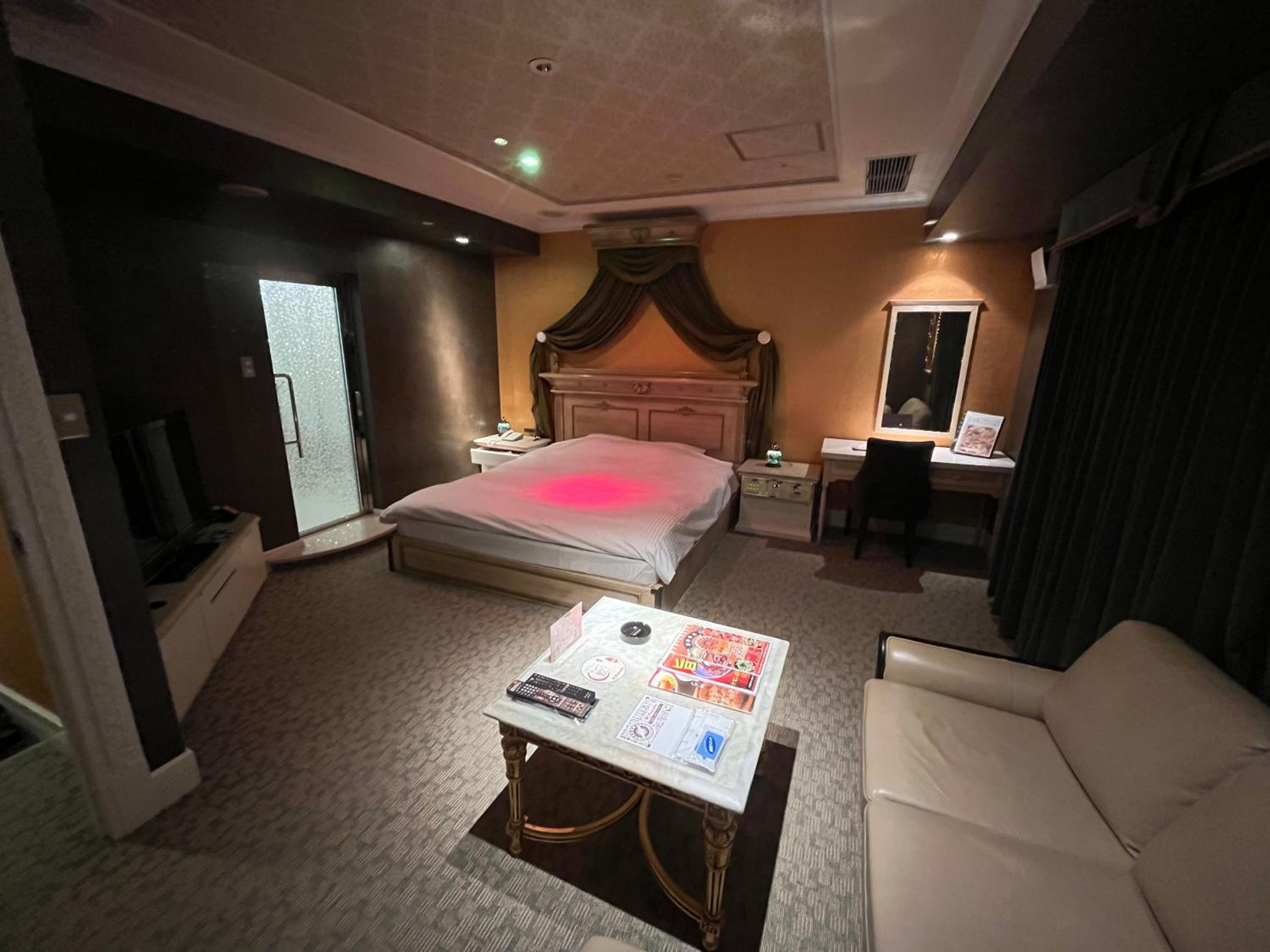 Double Room C - Smoking