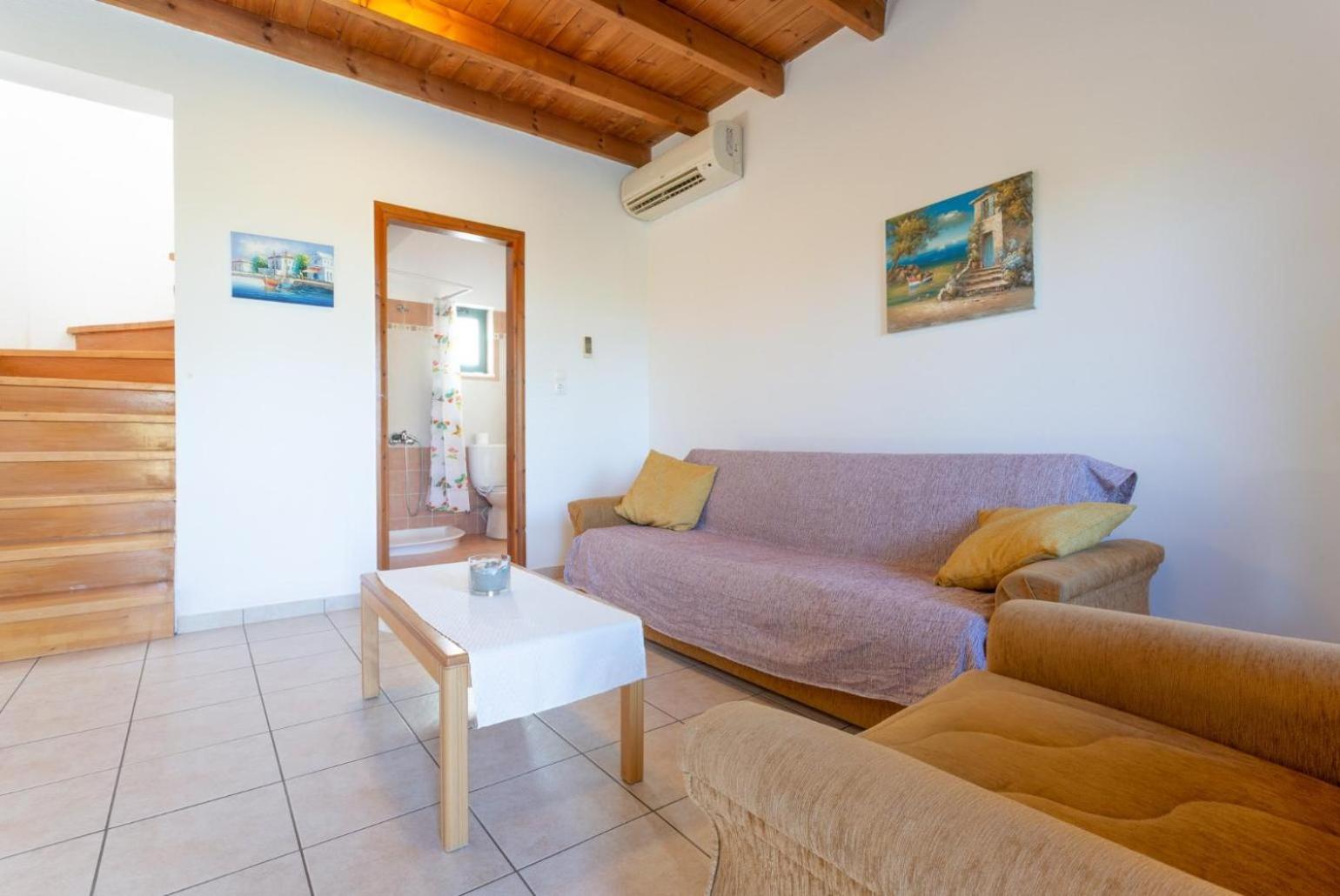 Villa photo 1