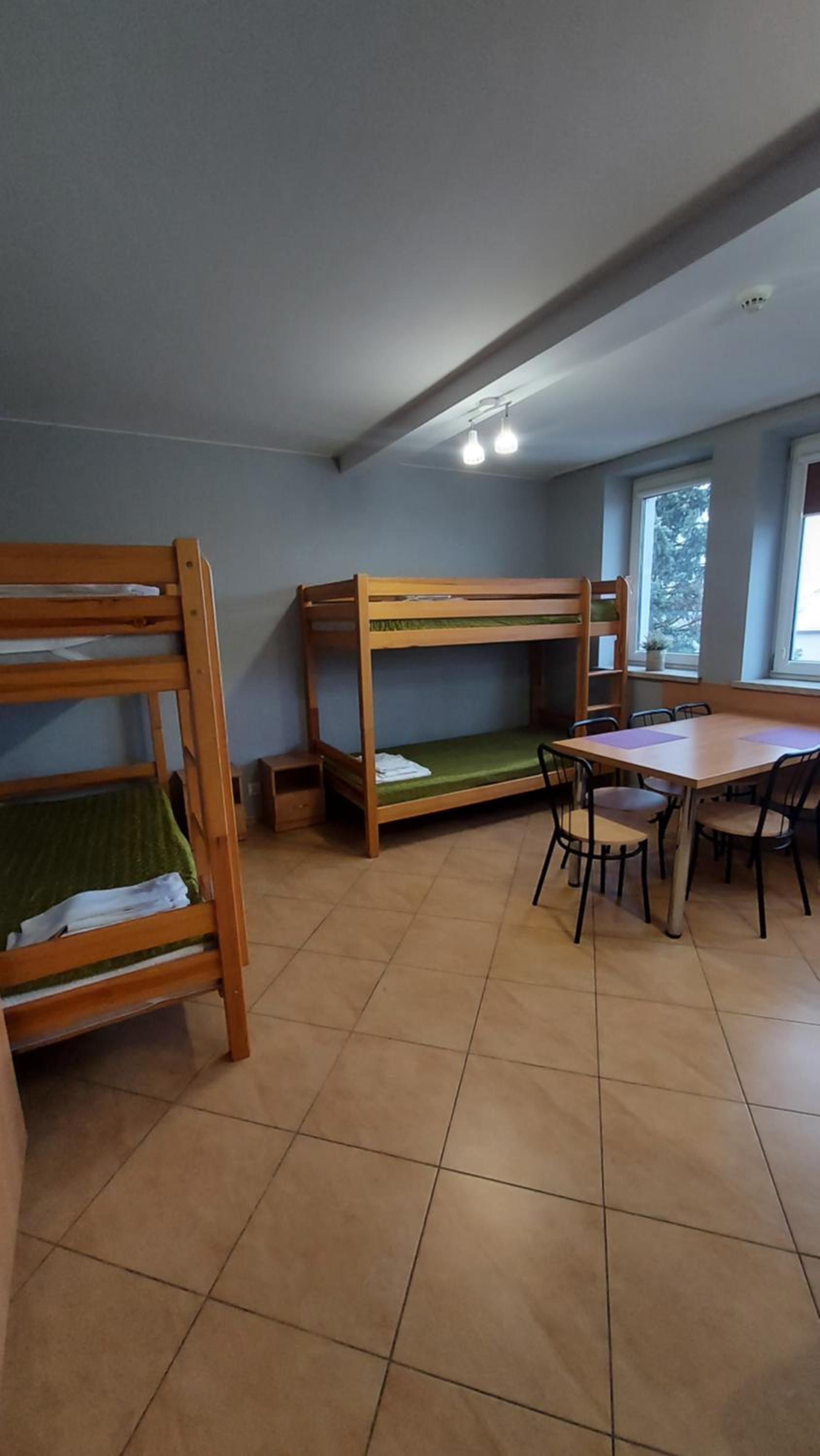 One-Bedroom Apartment (6 Adults) photo 2