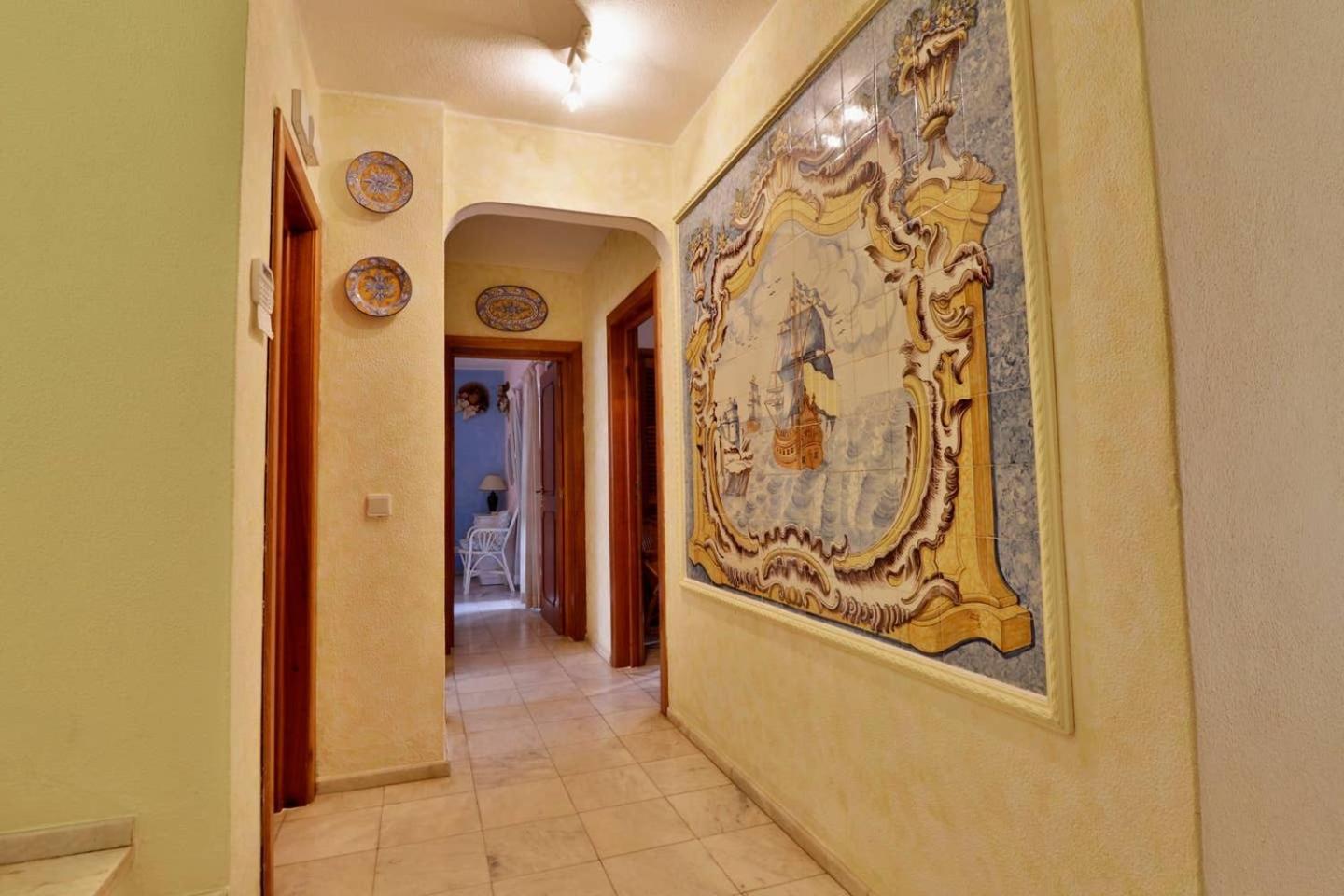 Four-Bedroom Villa photo 2
