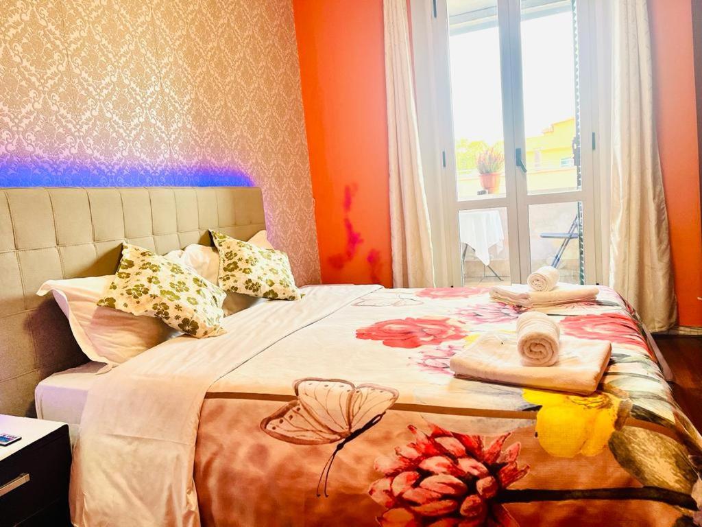 Double Room with Shared Bathroom photo 3