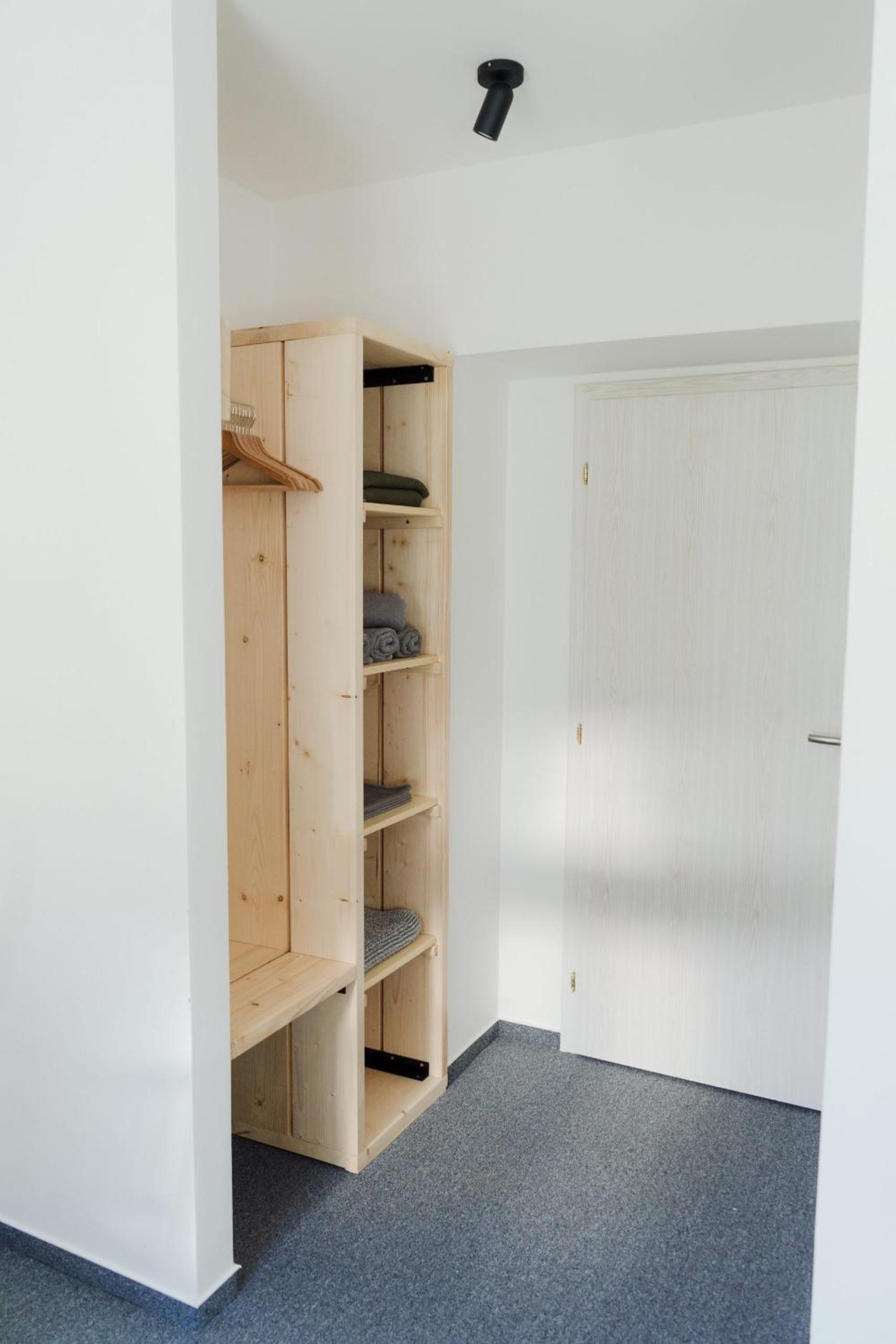 Apartment - Photo 5