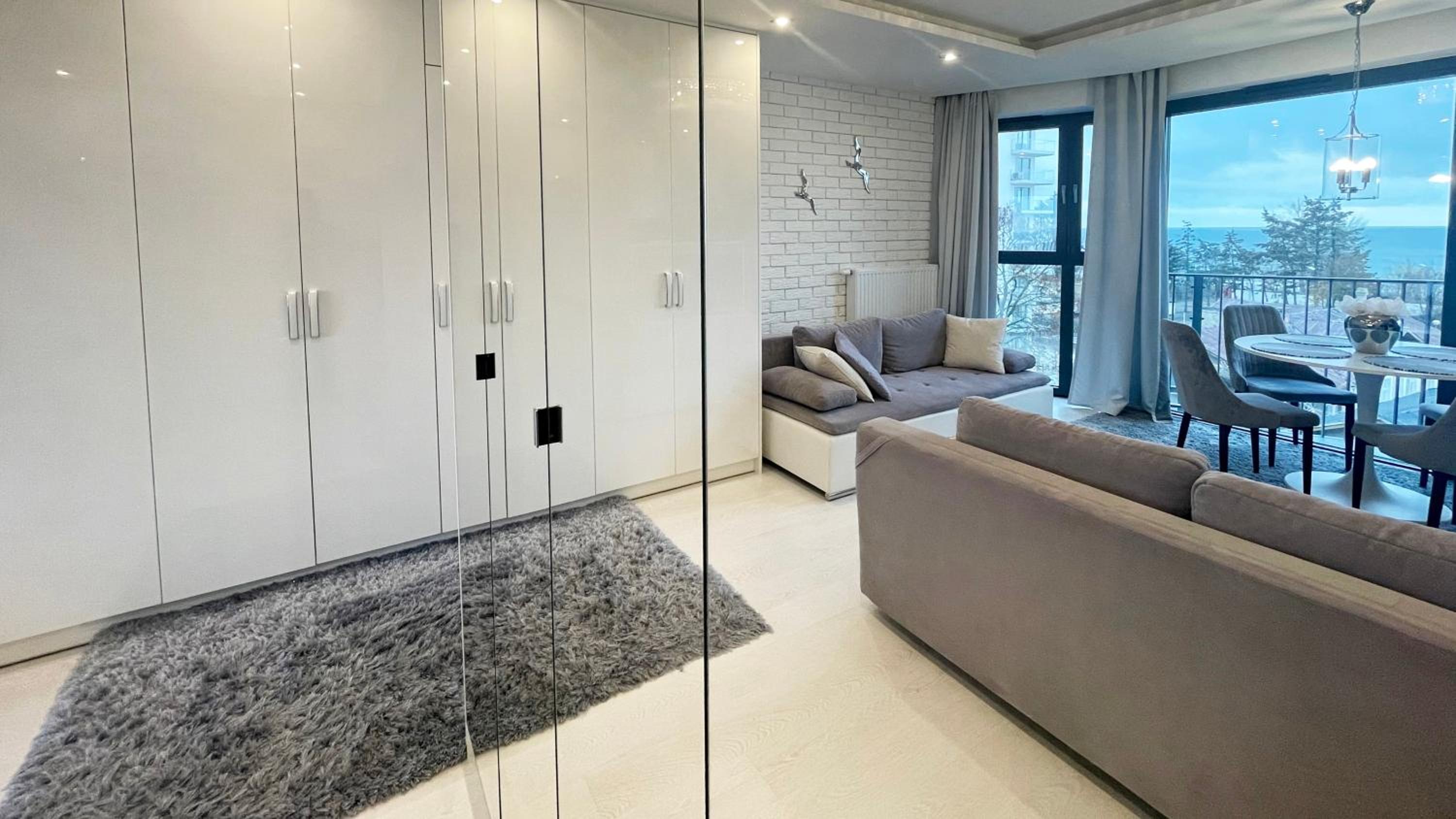 Studio with Balcony and Sea View photo 3