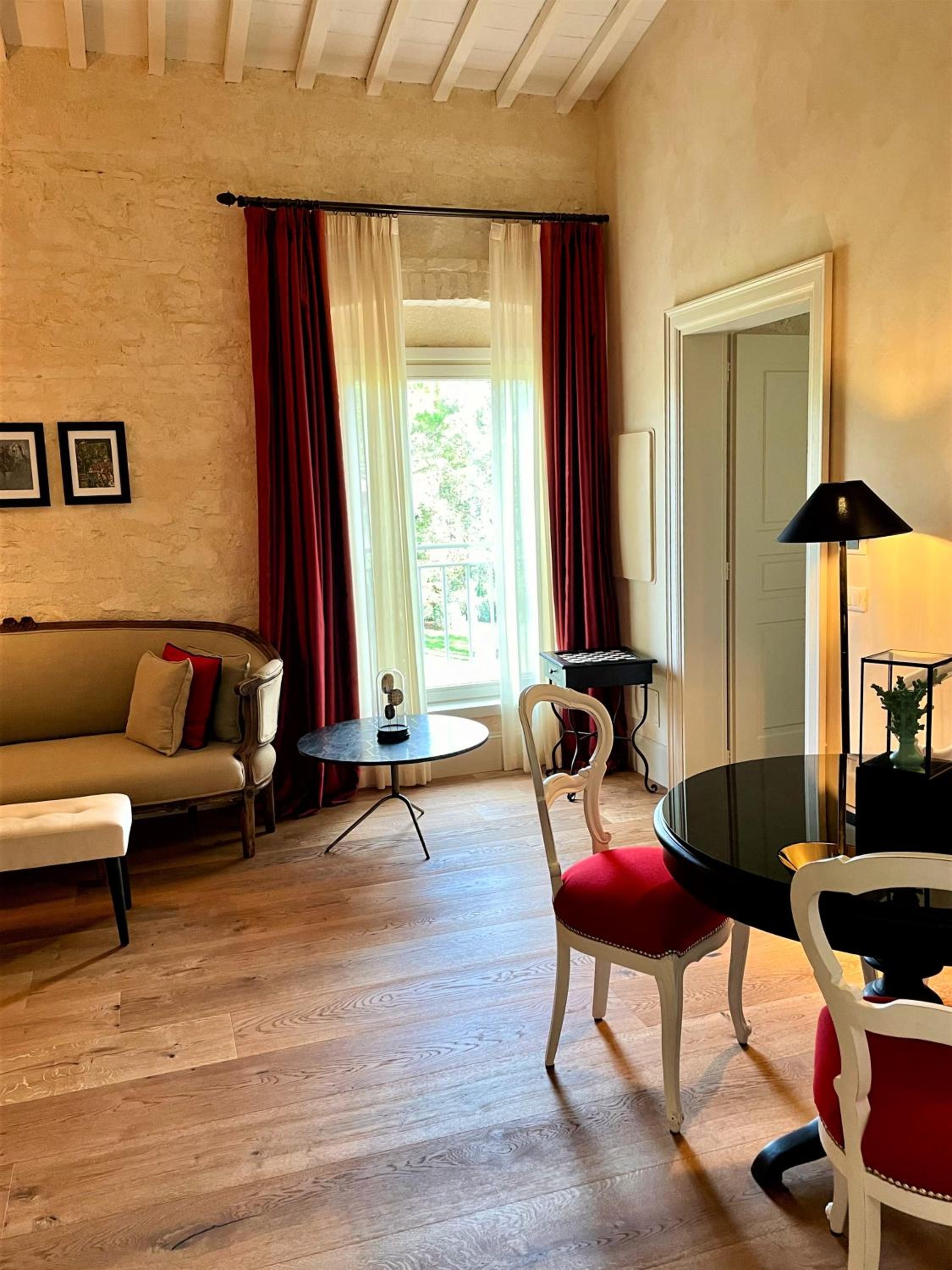 Deluxe Double Room with Garden View - Photo 3