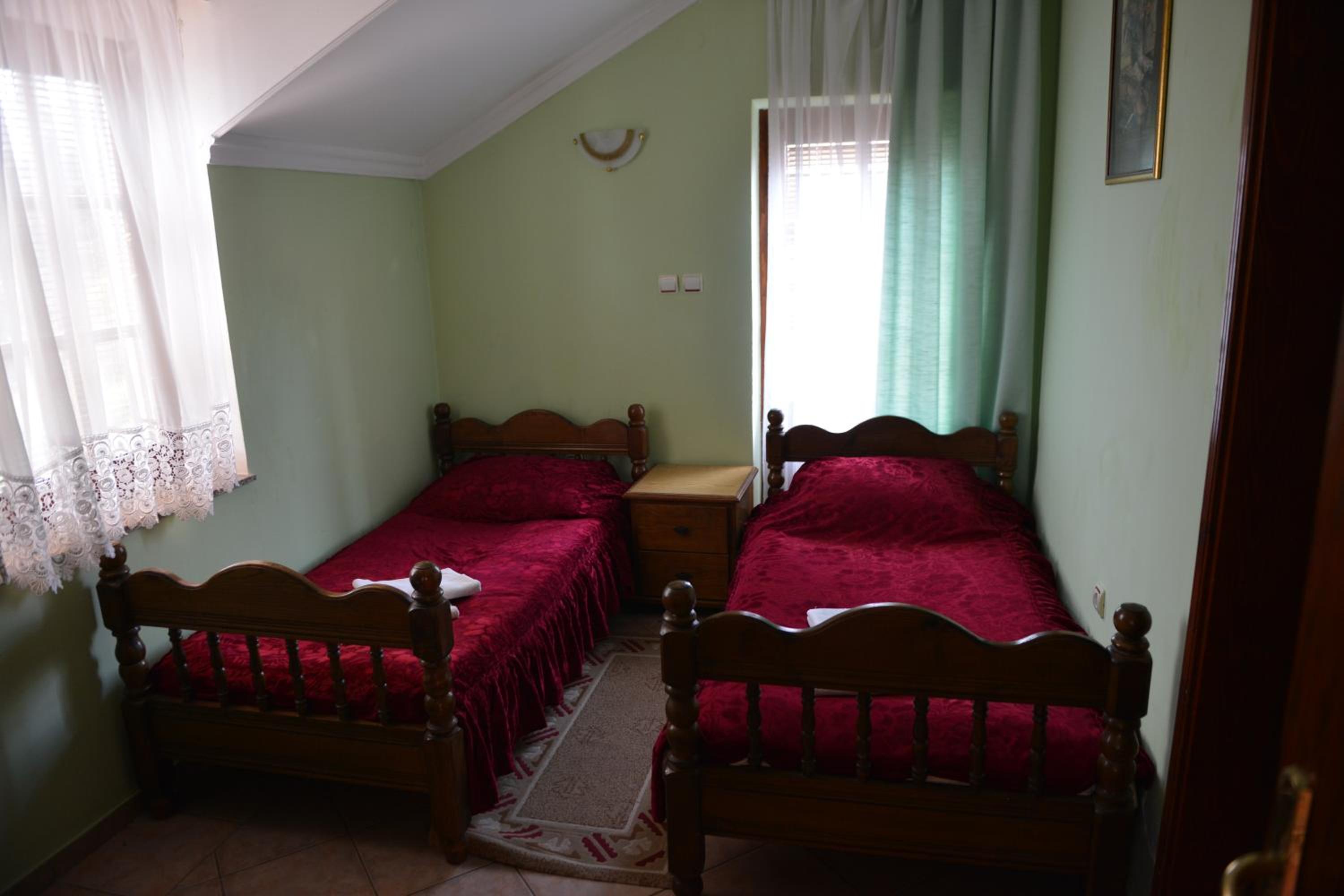 Standard Twin Room photo 1