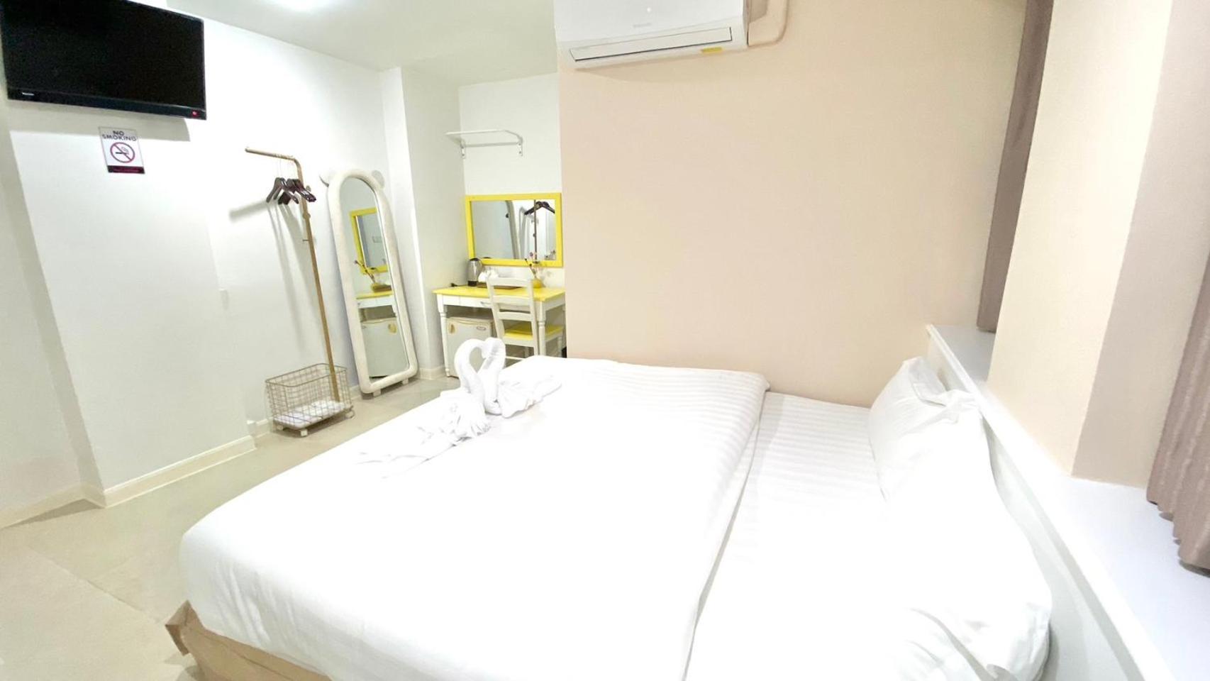Standard Double Room photo 2