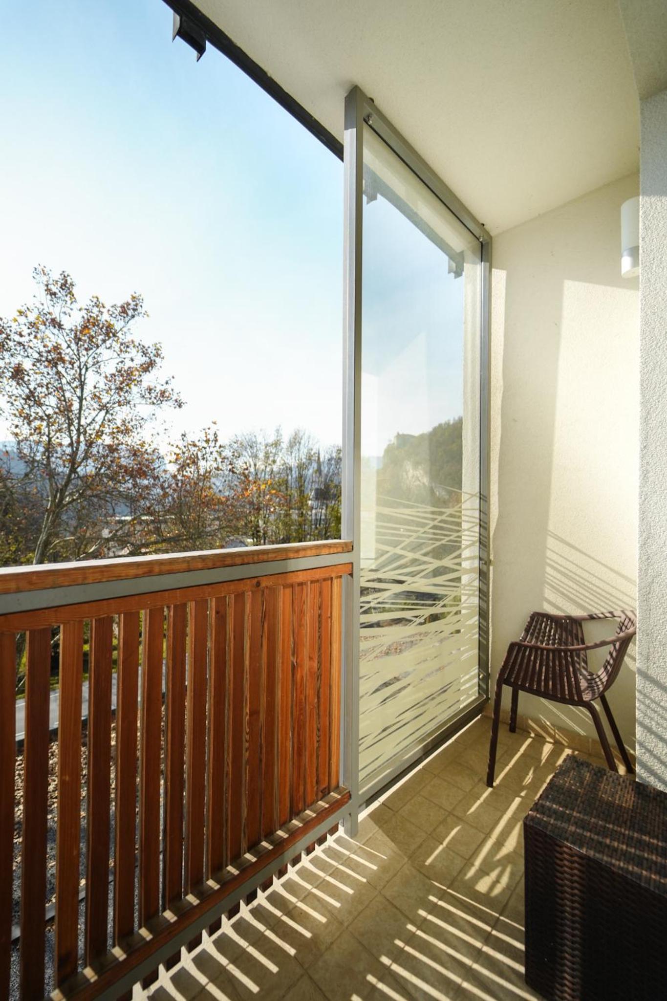 Superior Double Room with Balcony - Photo 3