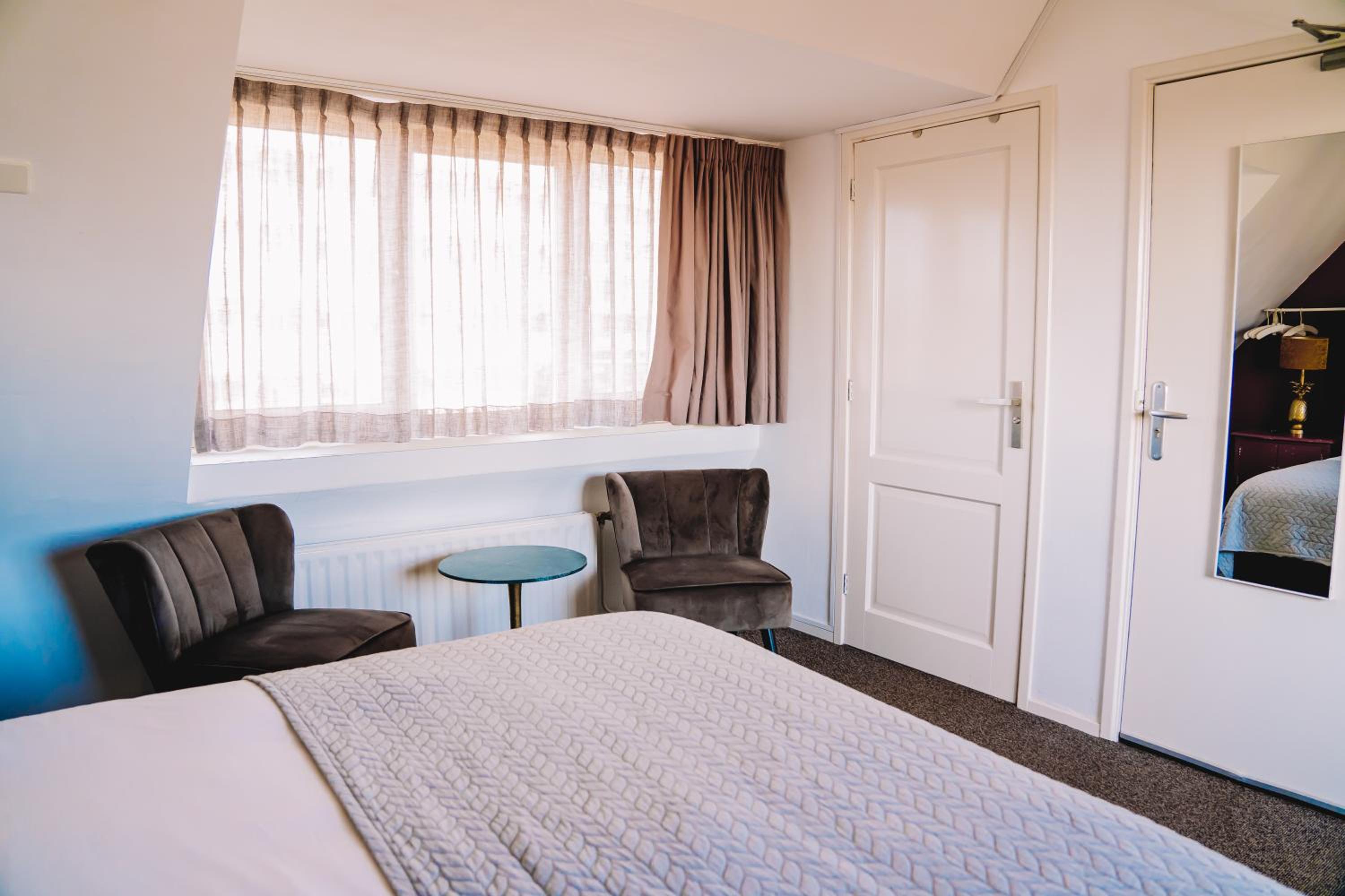 Superior Double Room - Photo 7