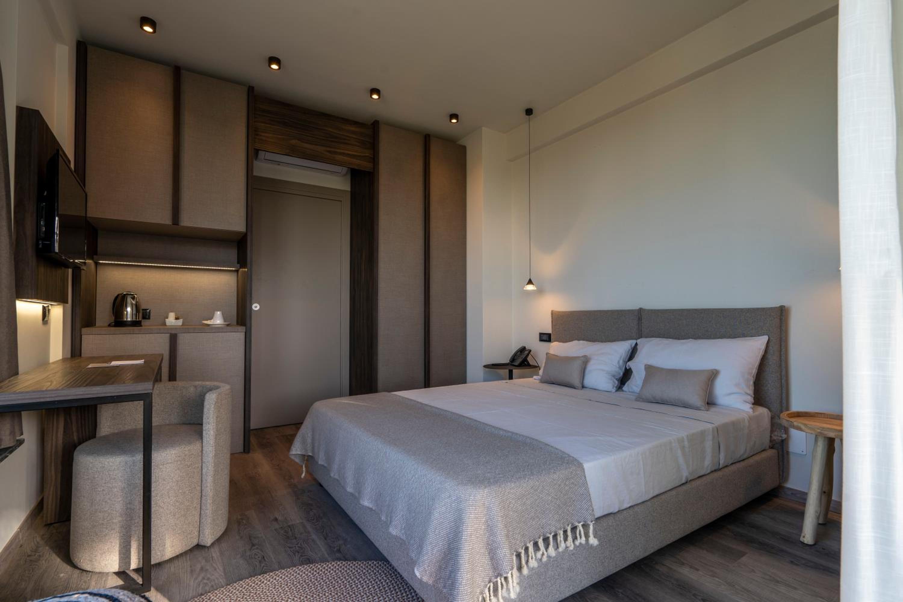 Deluxe Double Room with Sea View photo 1