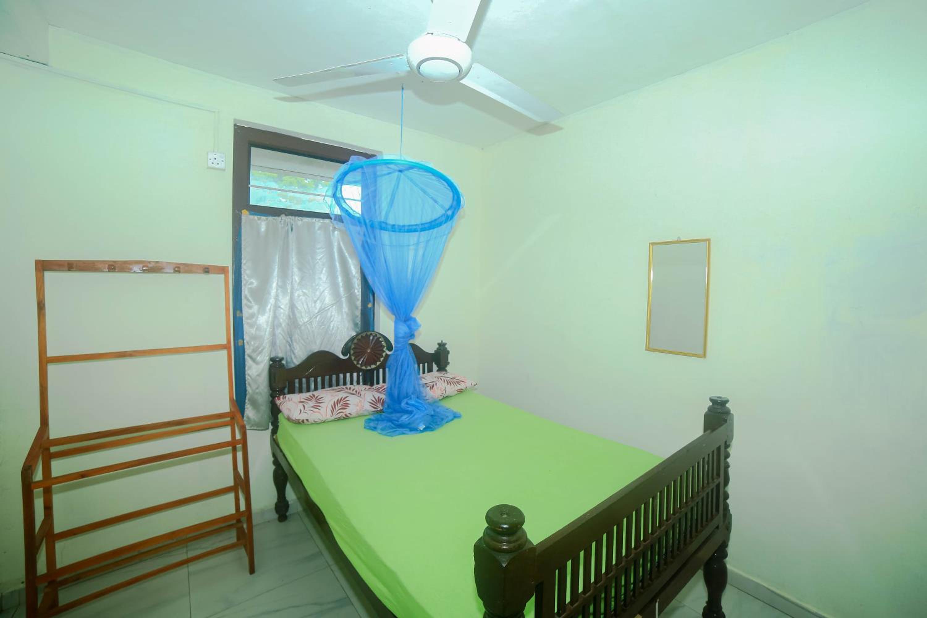 Double Room with Shared Bathroom