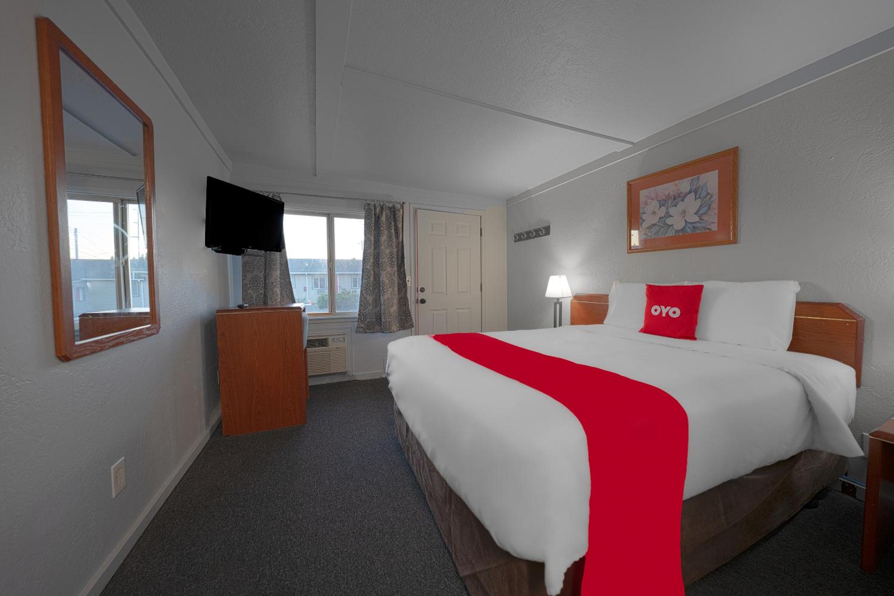 Queen Room