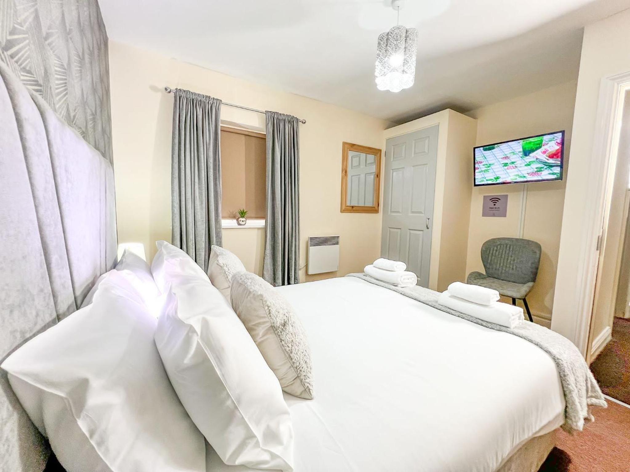 Small Double Room - Photo 22