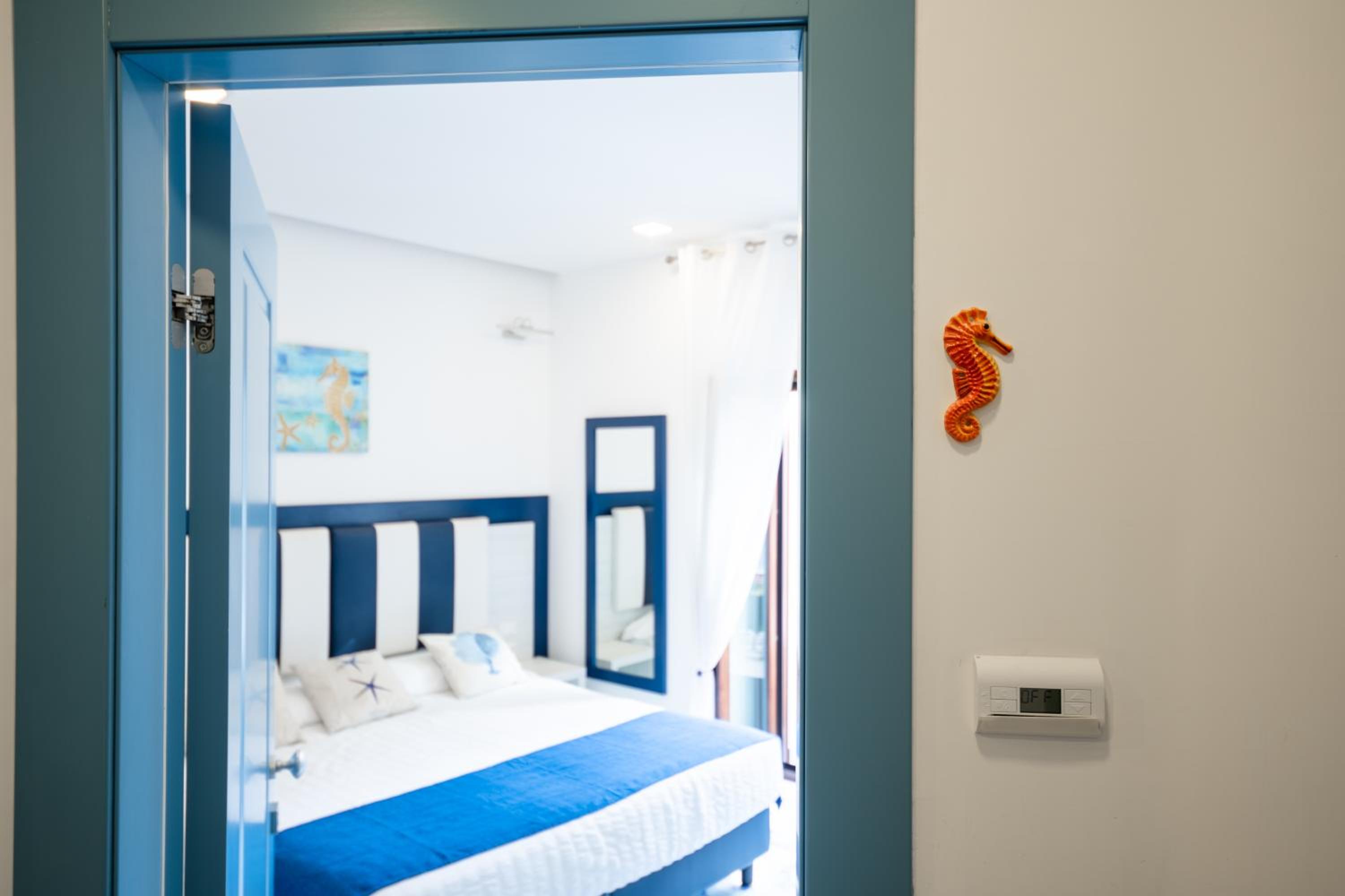 Superior Double or Twin Room with Terrace - Photo 1
