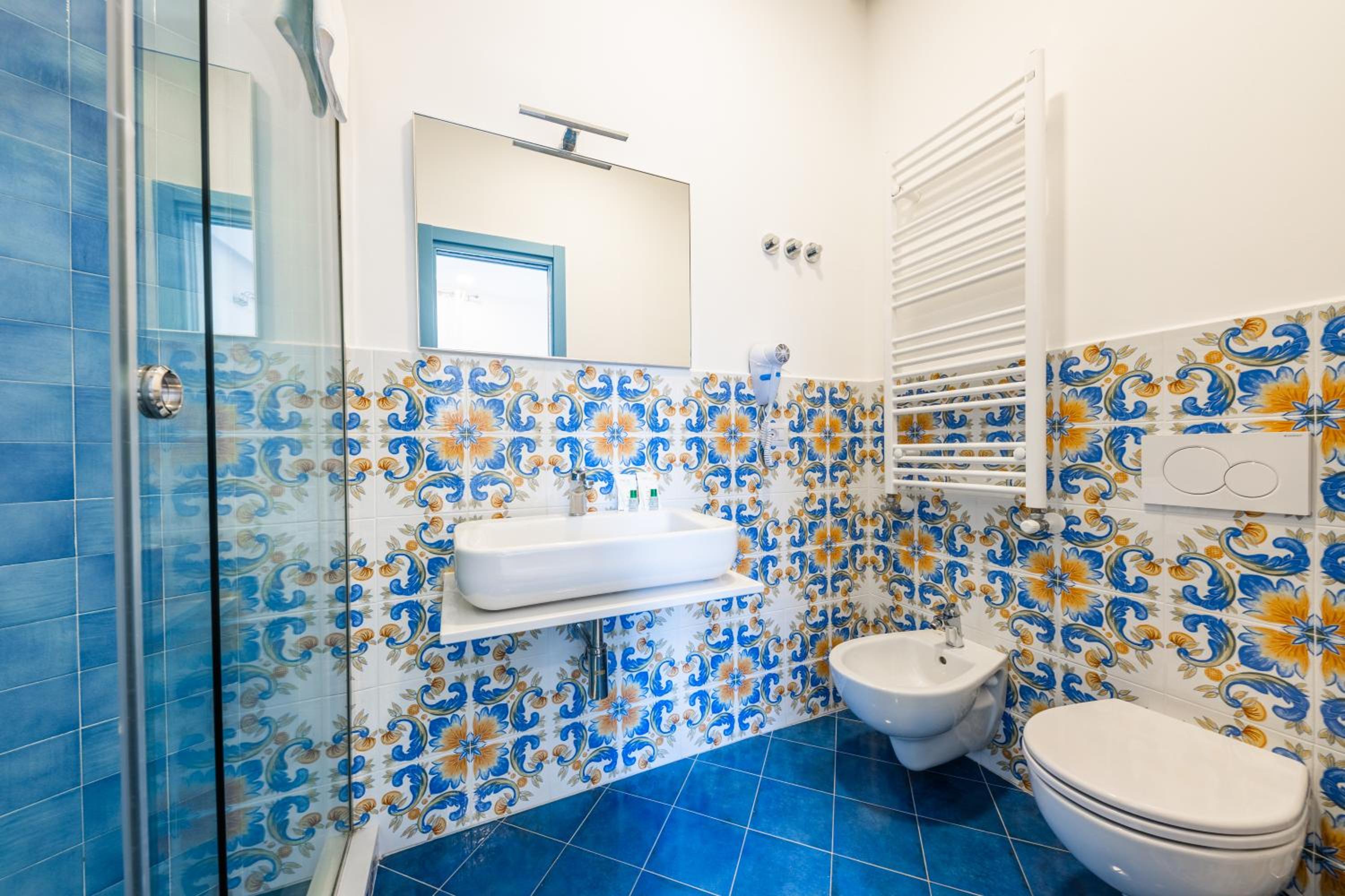 Superior Double or Twin Room with Terrace - Photo 3