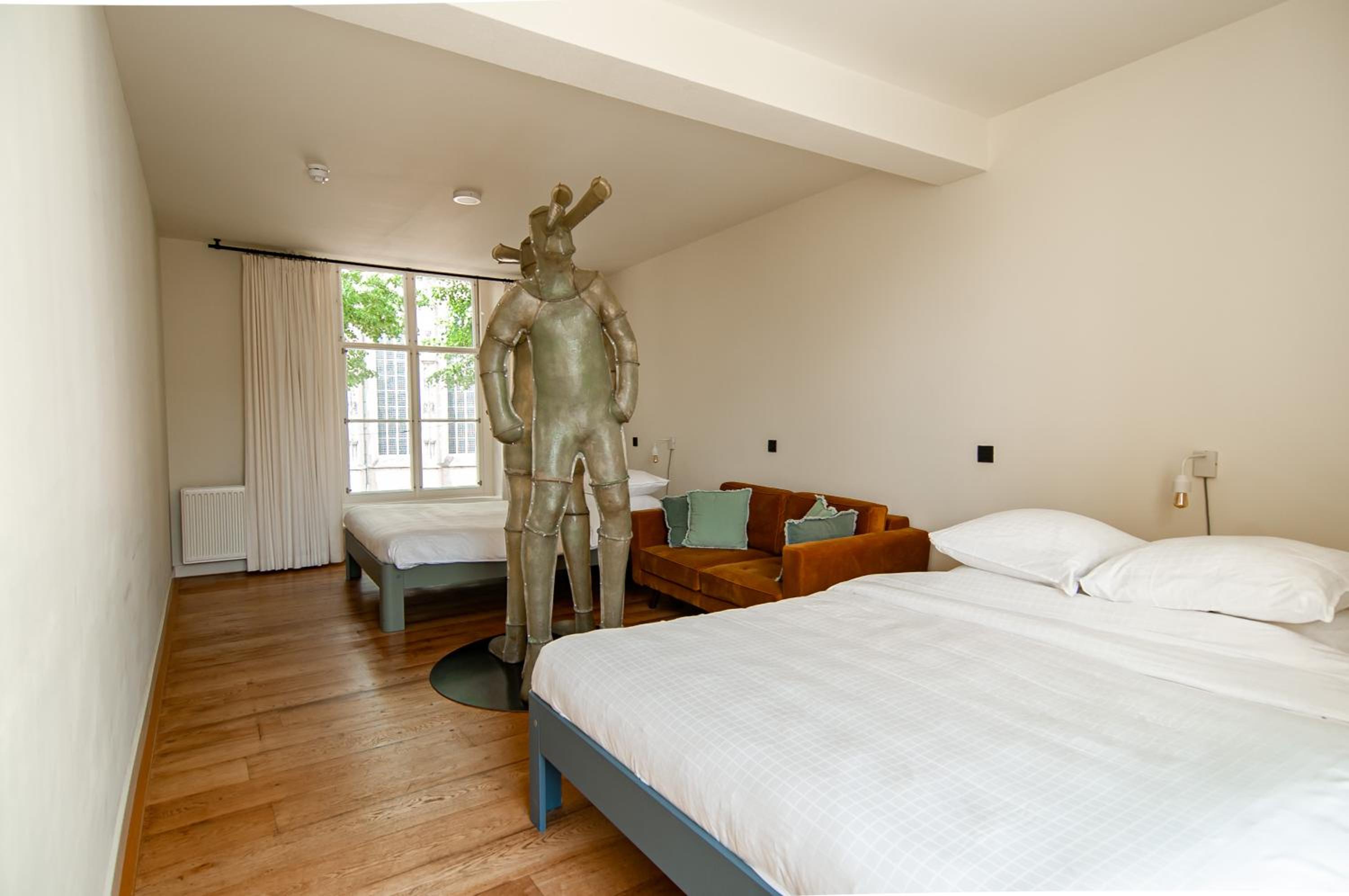 Deluxe Queen Room With Two Queen Beds