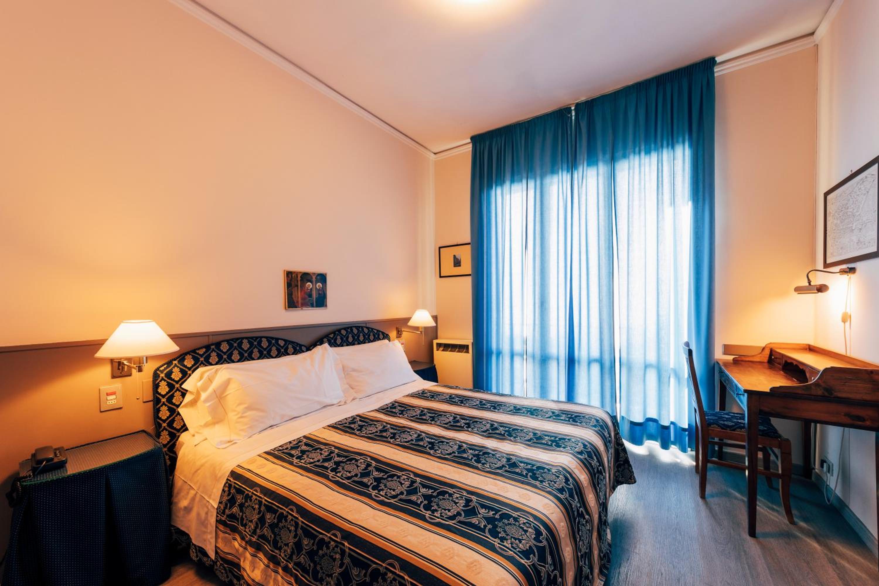Comfort Double or Twin Room photo 2