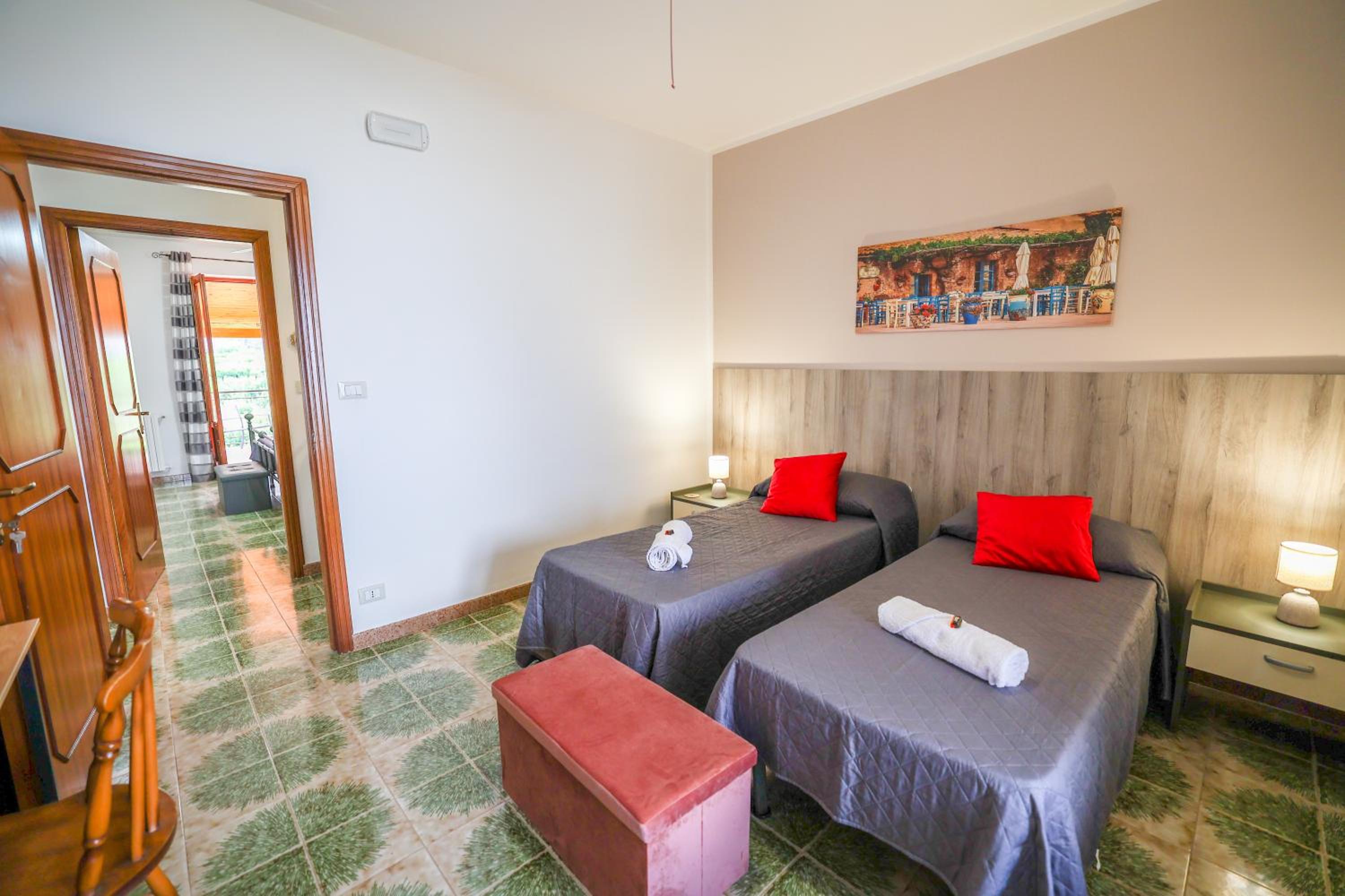 Double Room with Private Bathroom photo 3