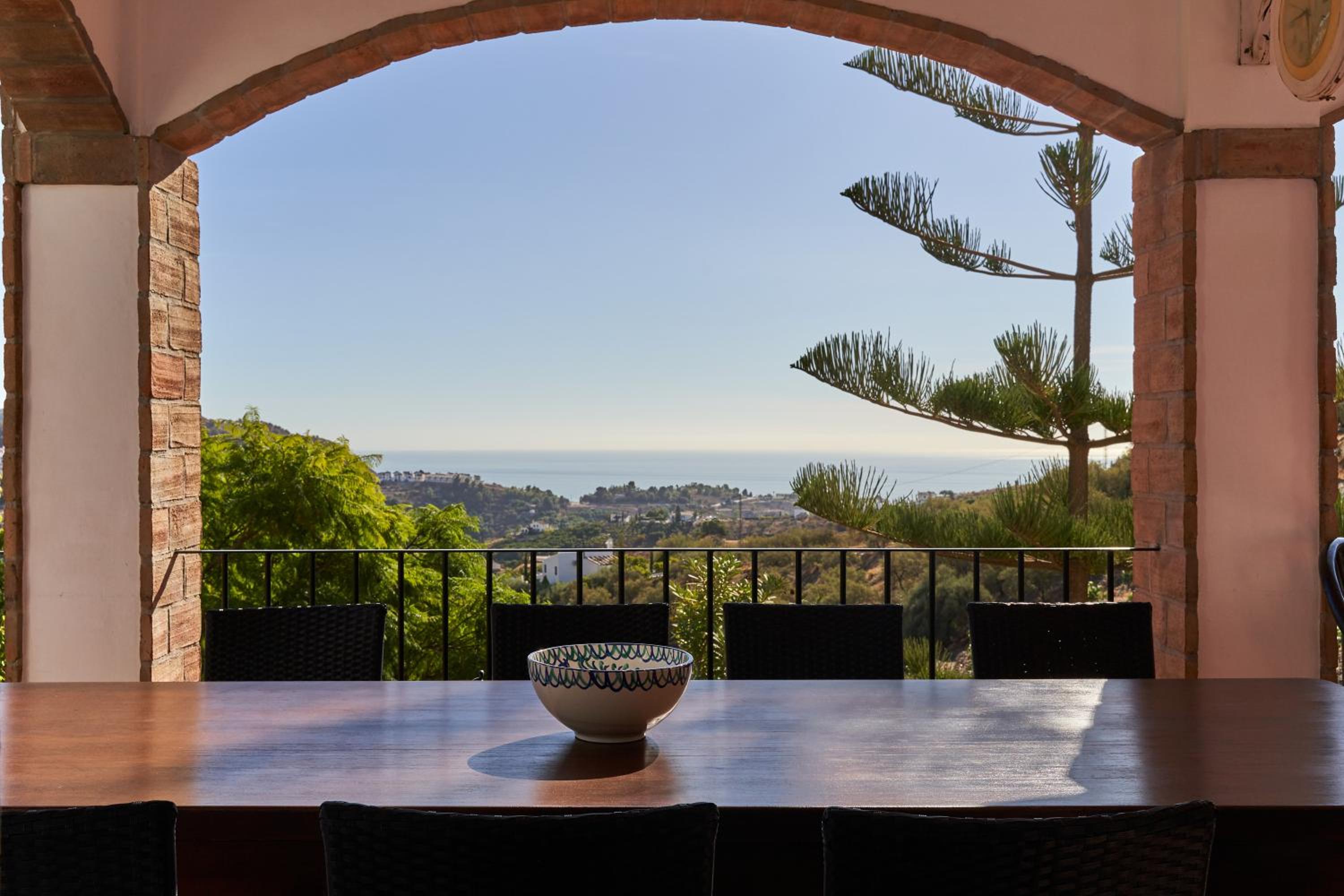 Villa with Sea View photo 3