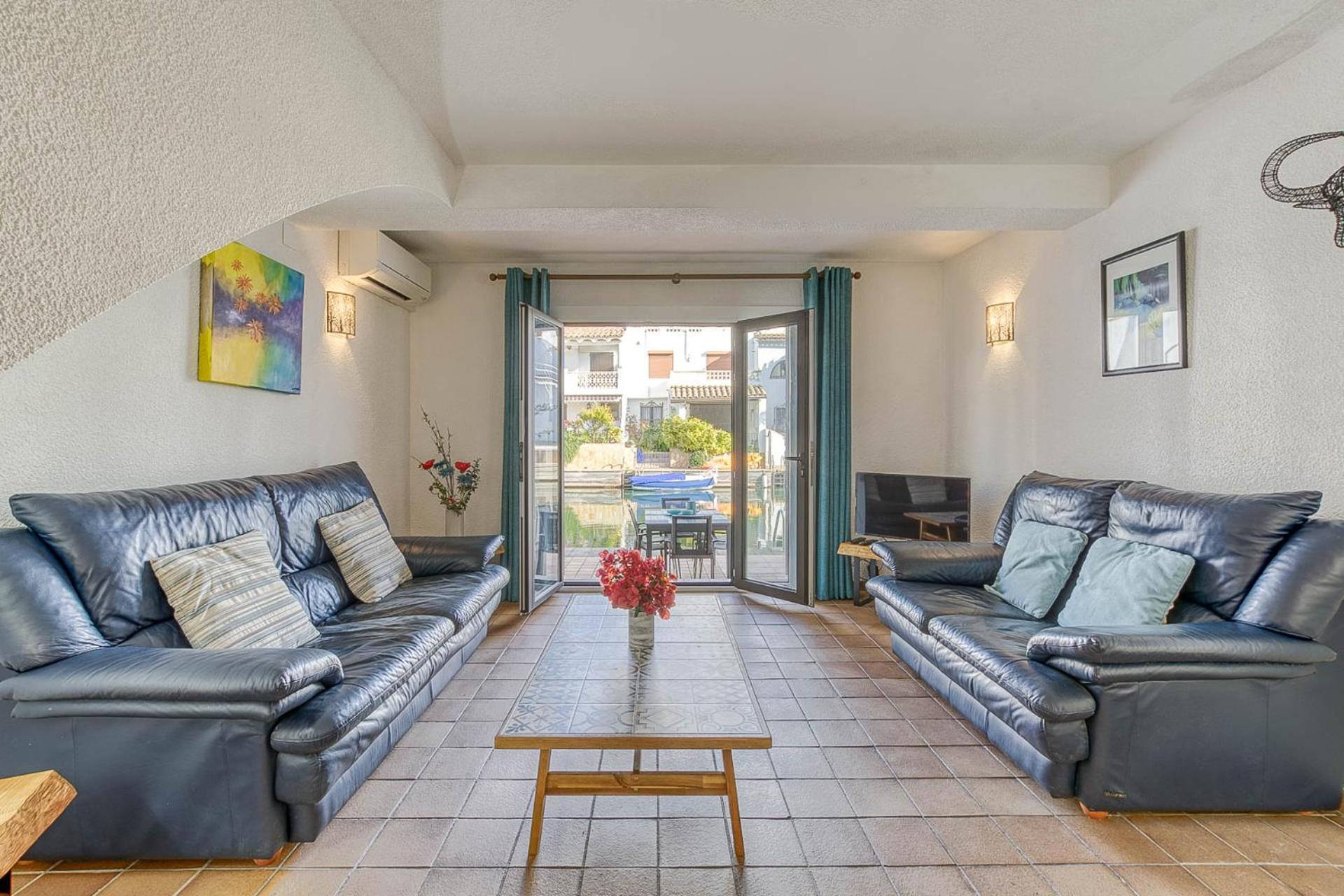 Casa de tres habitaciones