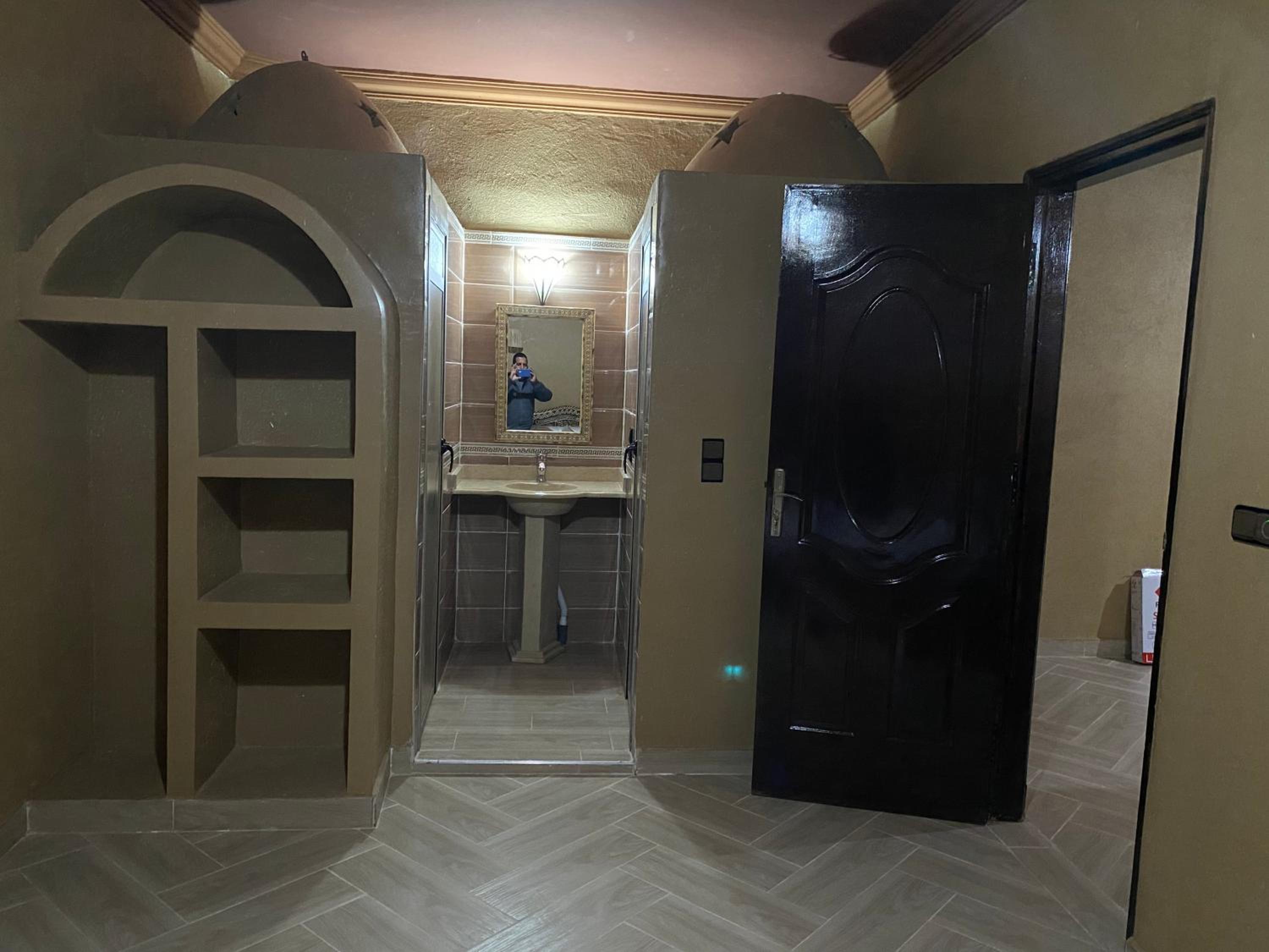 Two-Bedroom House - Photo 6