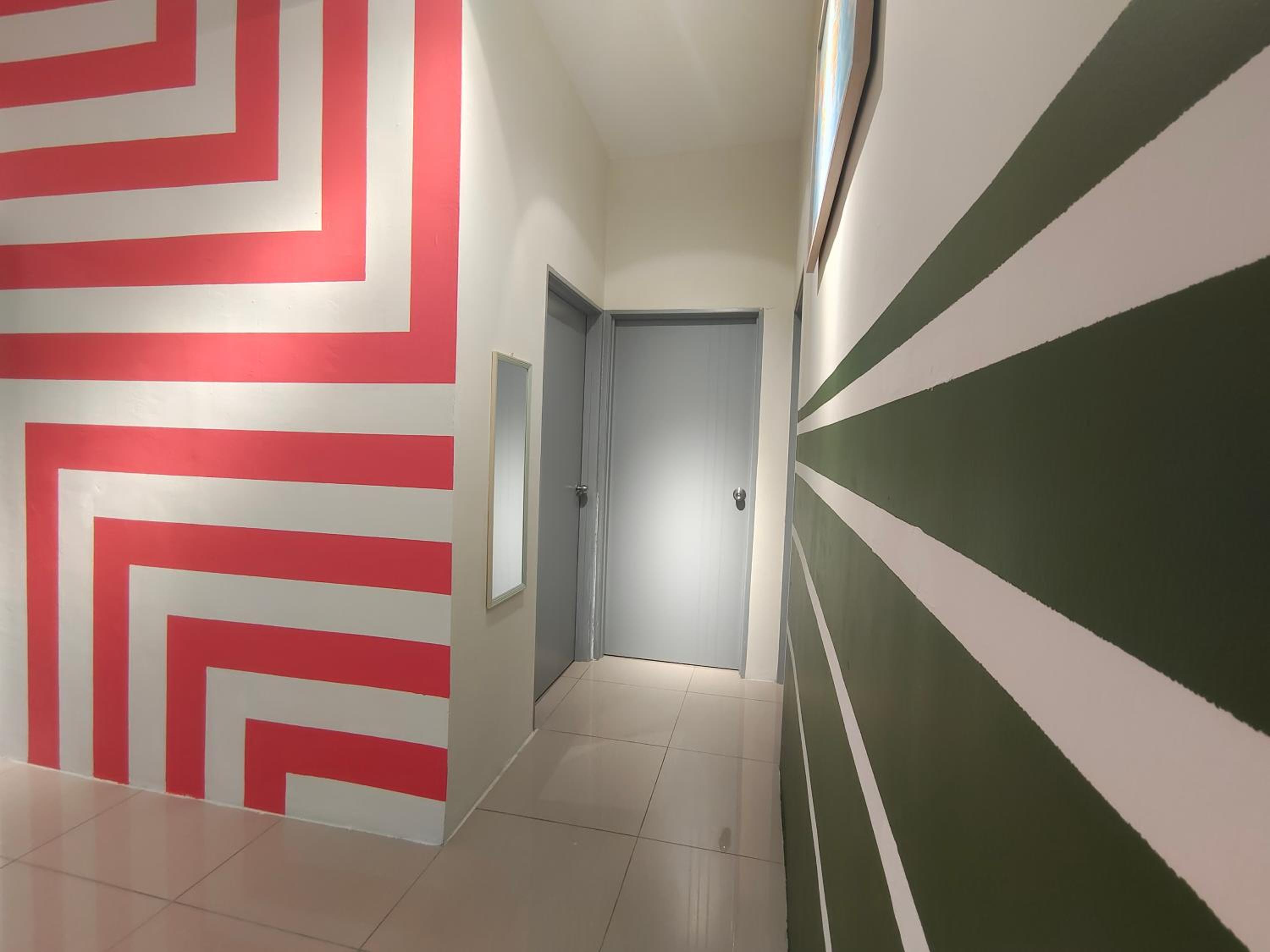 Three-Bedroom Apartment - Photo 89