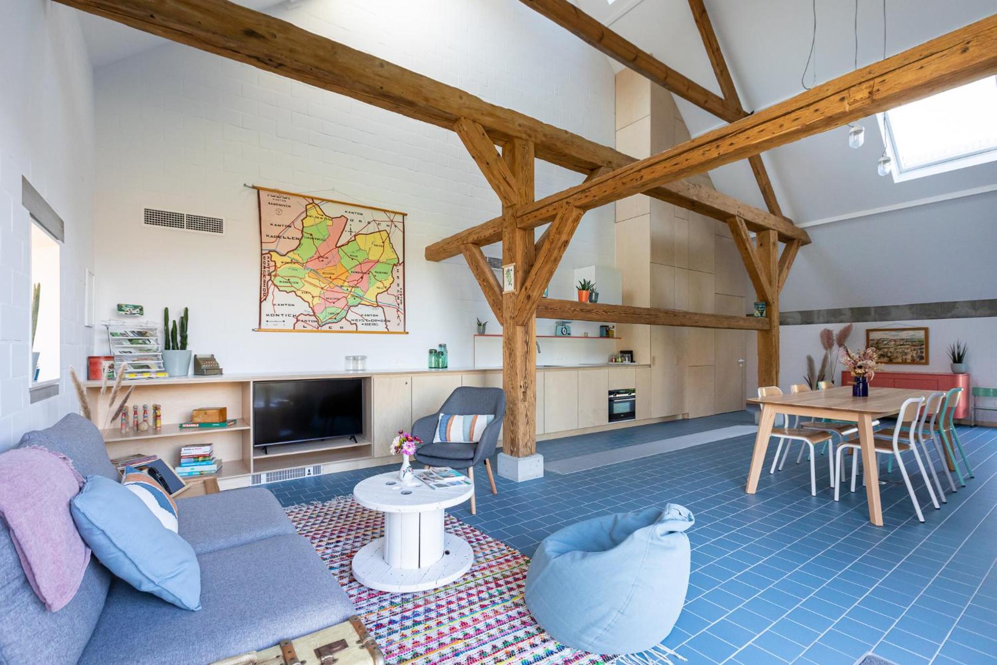 One-Bedroom House photo 1