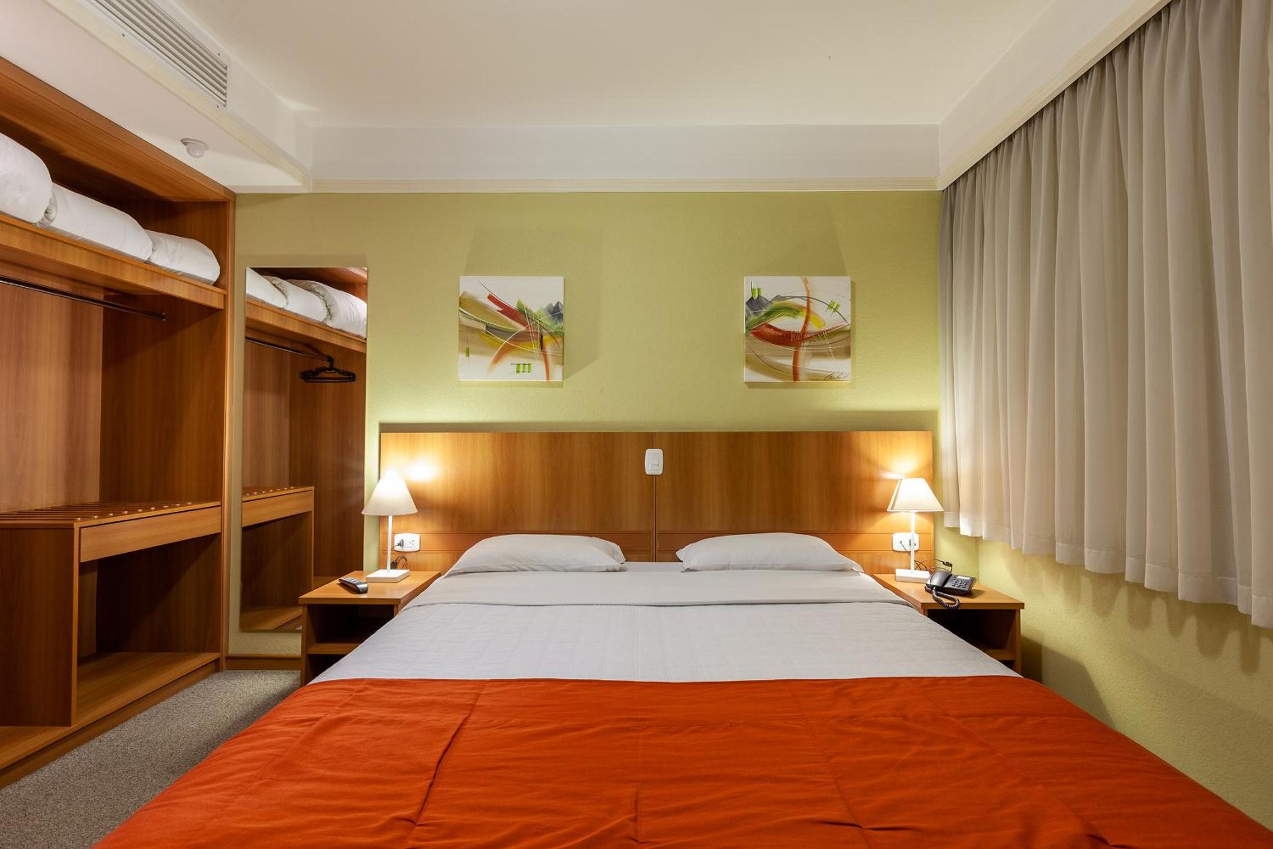 Superior Couple Room