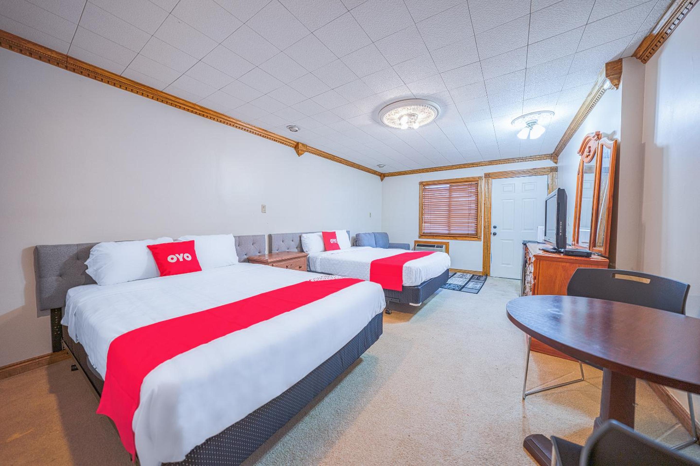 Queen Room with Two Queen Beds
