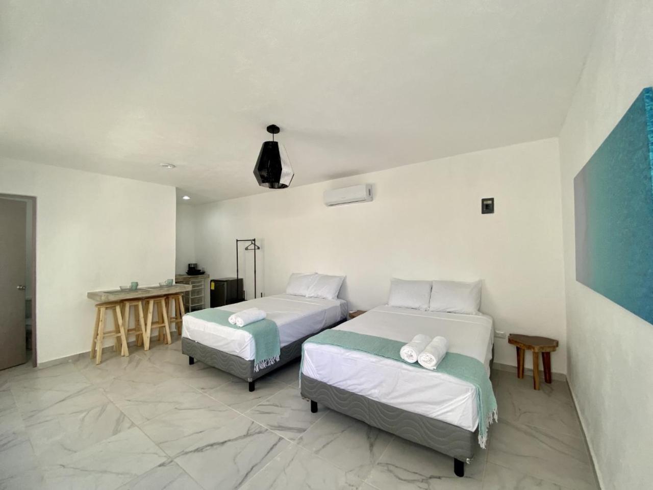 Family Room - Photo 15
