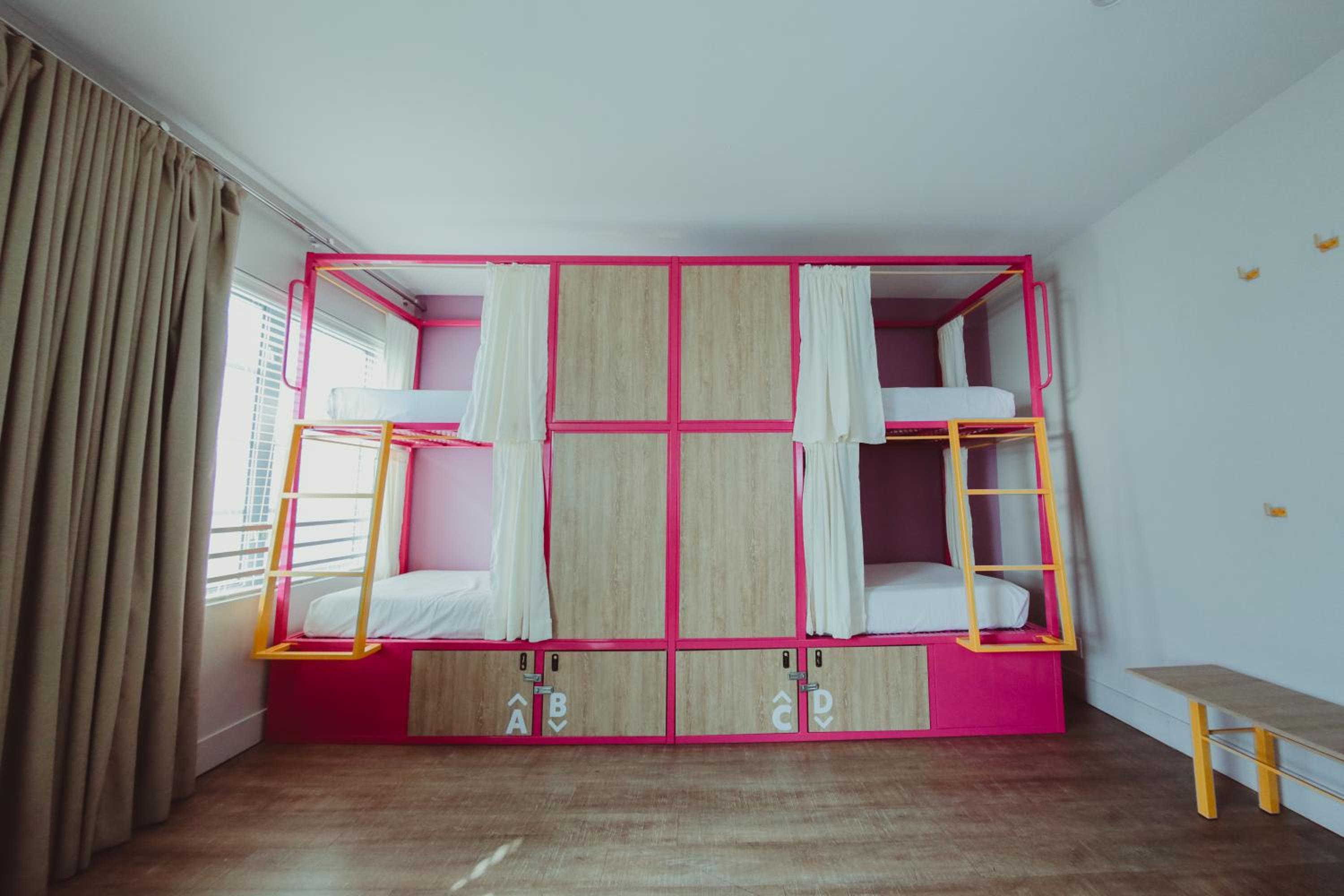 Bett im 4-Bett-Schlafsaal-Zimmer