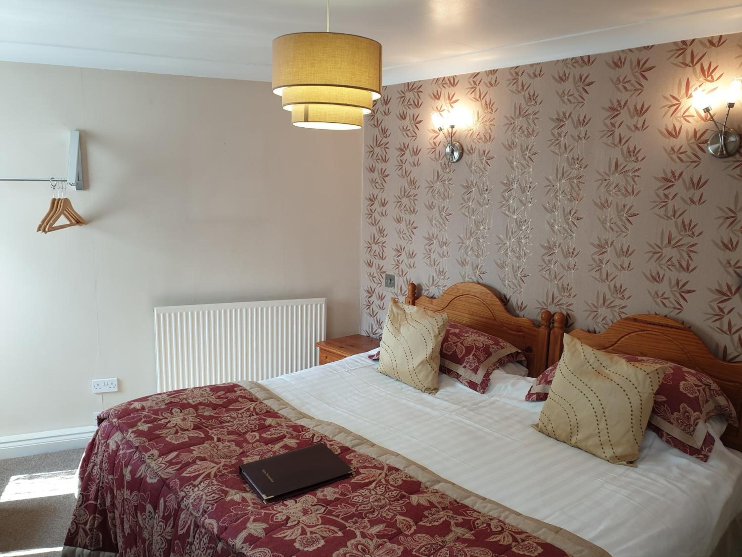 Standard King Room photo 3