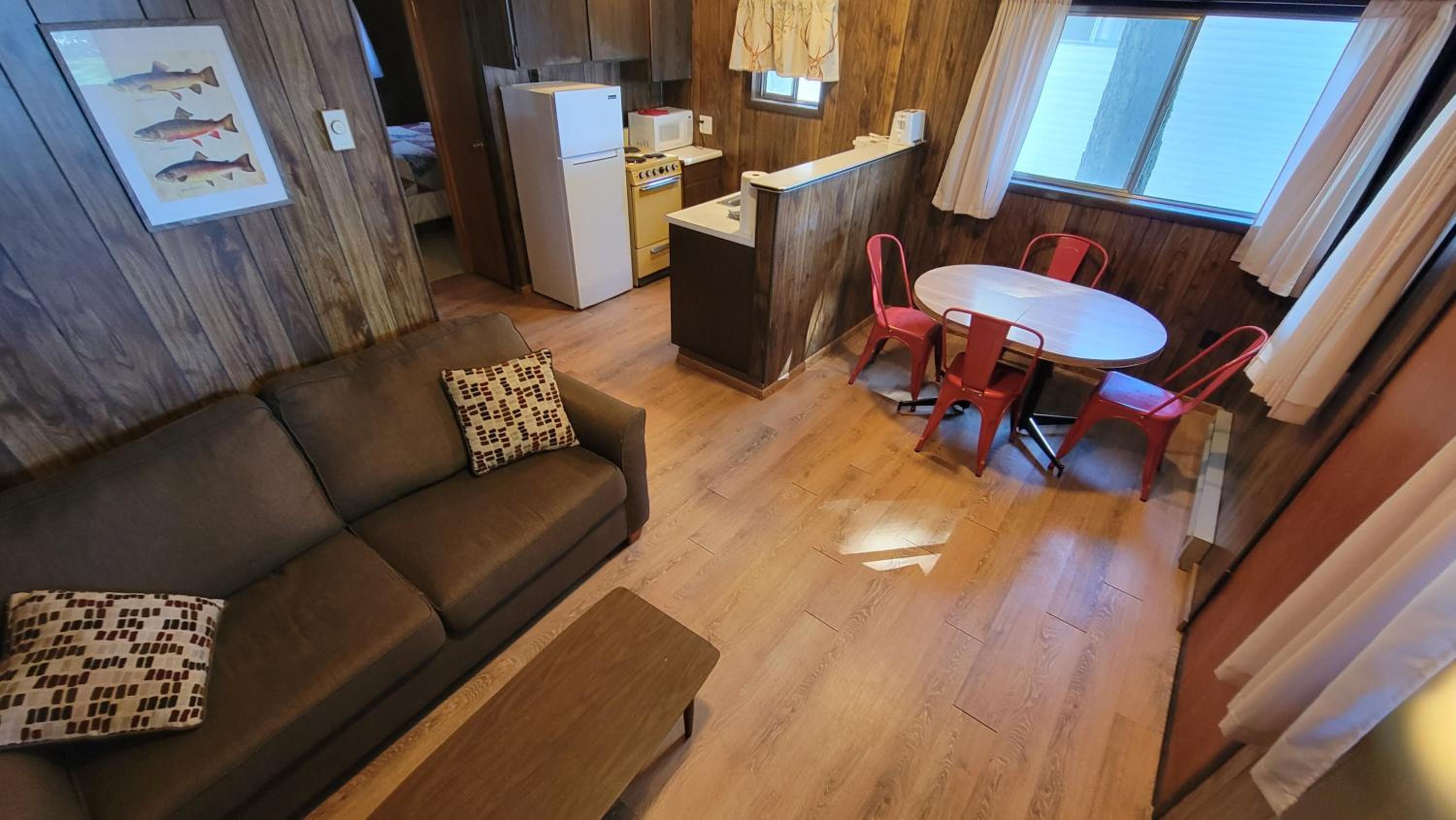 Cottage photo 2