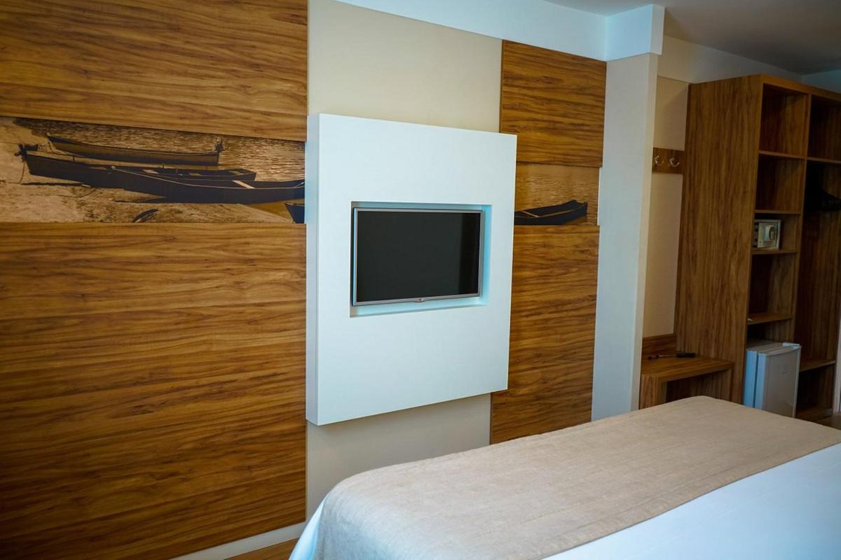 Deluxe King Room photo 3