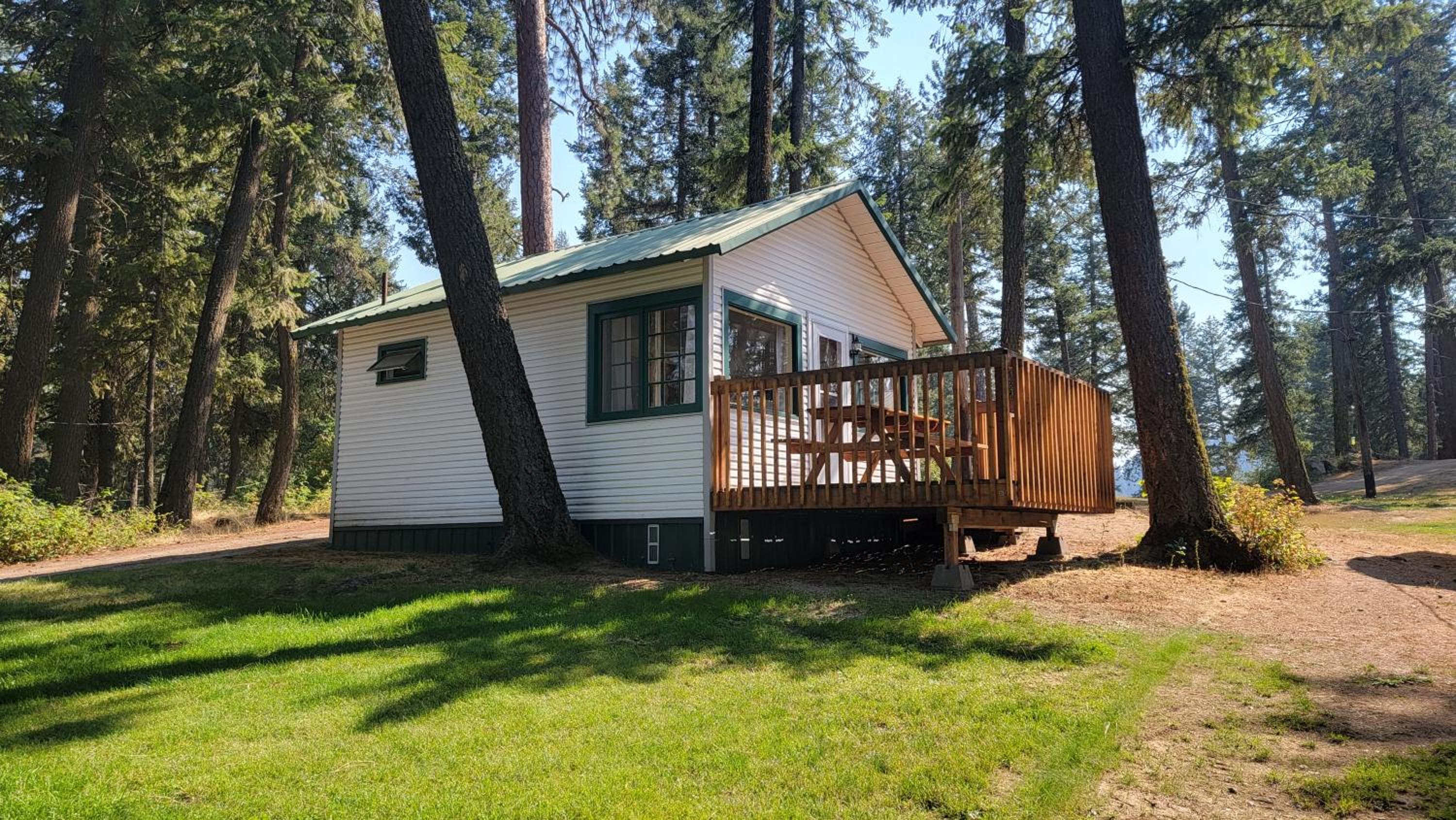 Bungalow with Patio photo 2