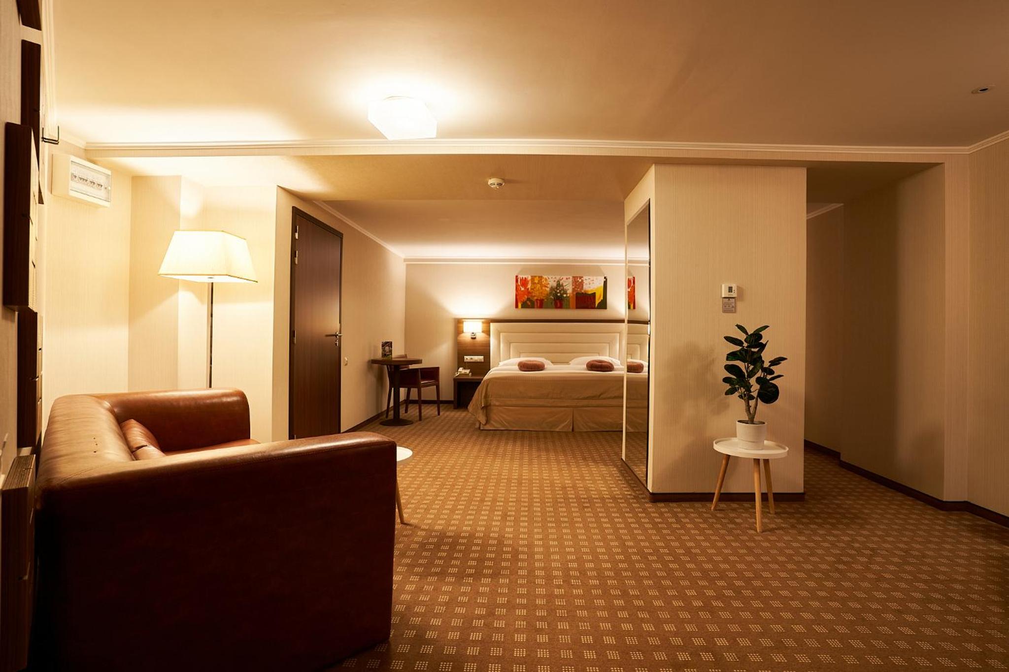One-Bedroom Suite