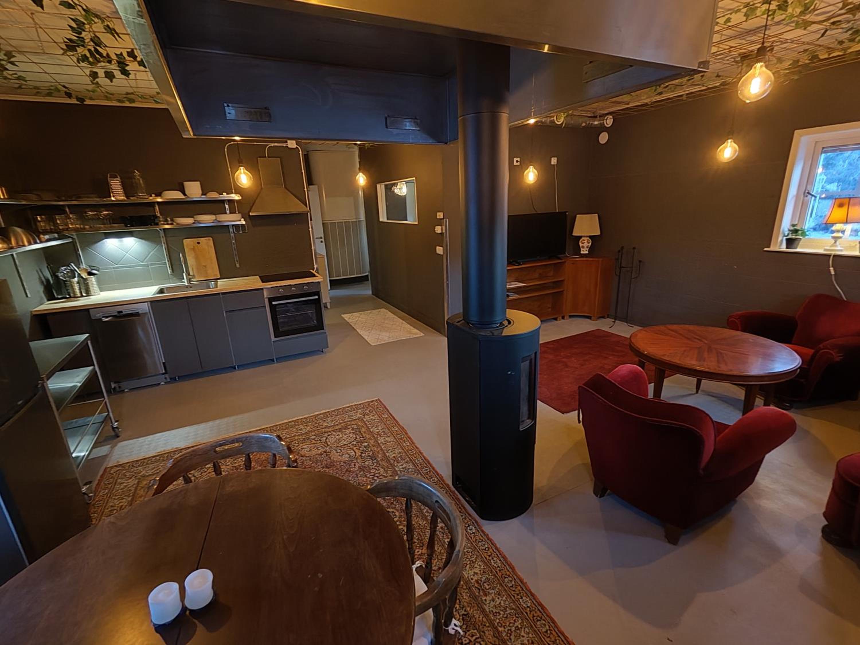 Three-Bedroom Villa photo 2