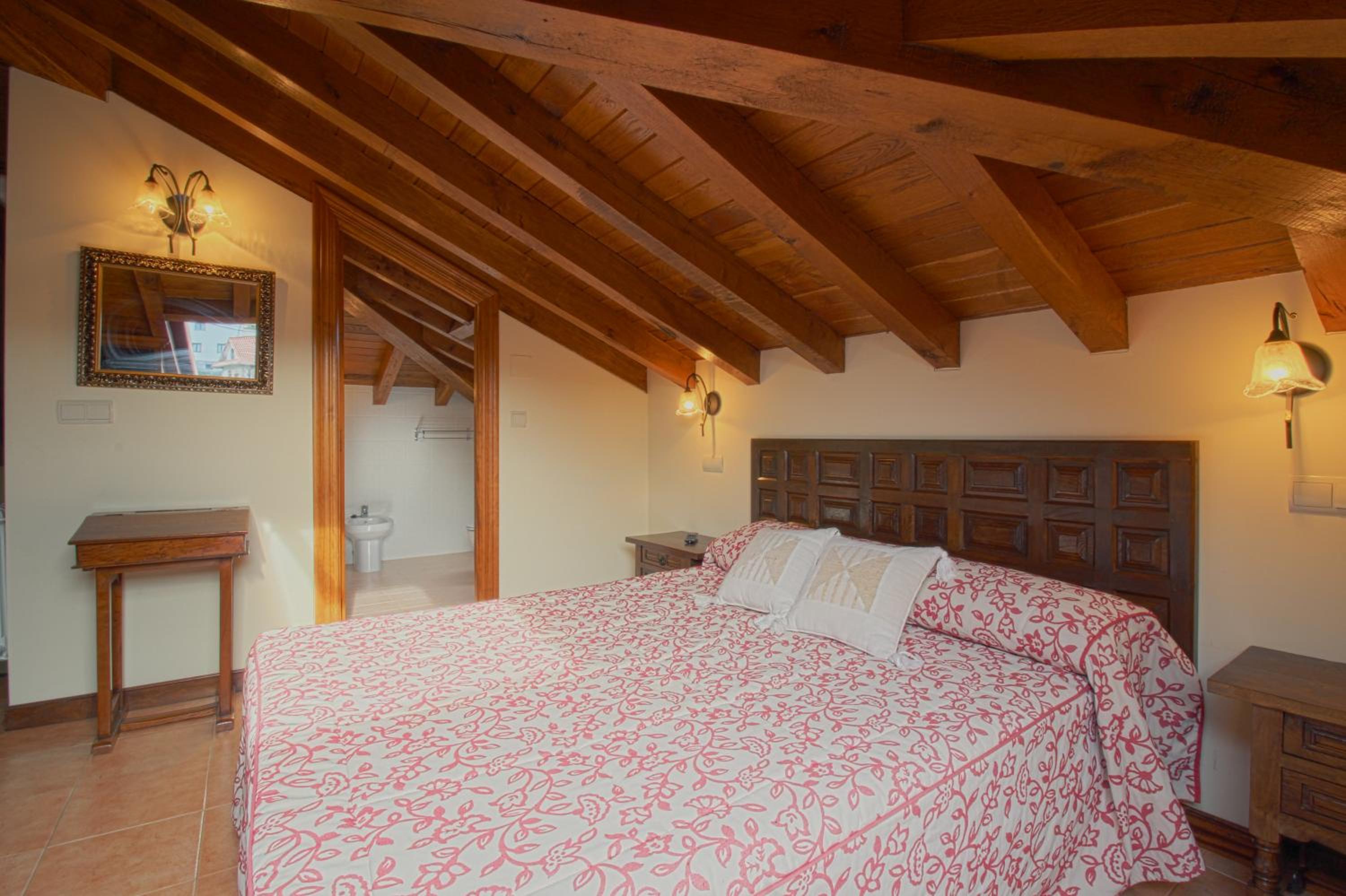 Casa de cuatro habitaciones