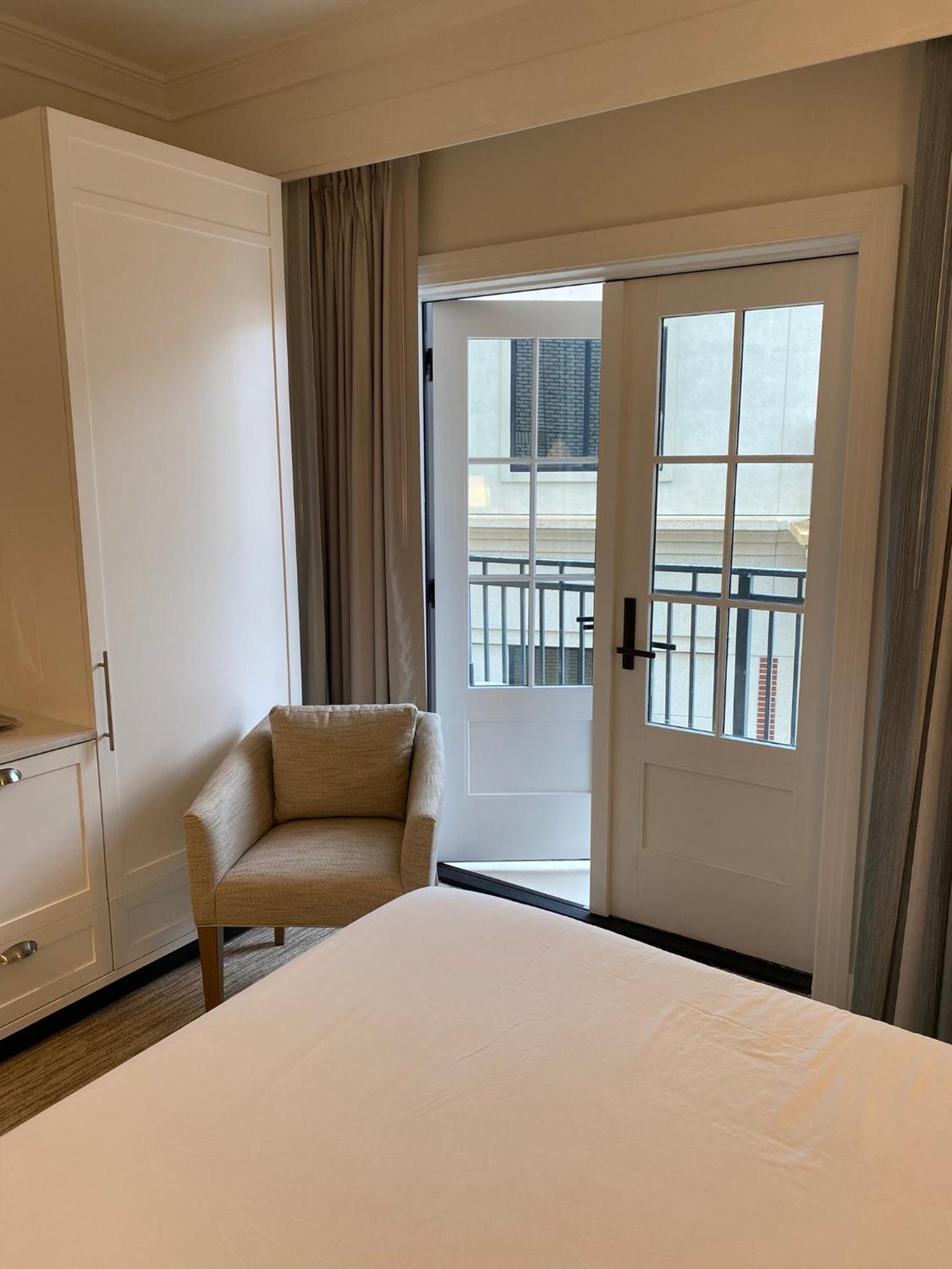 Standard King Room - Photo 3