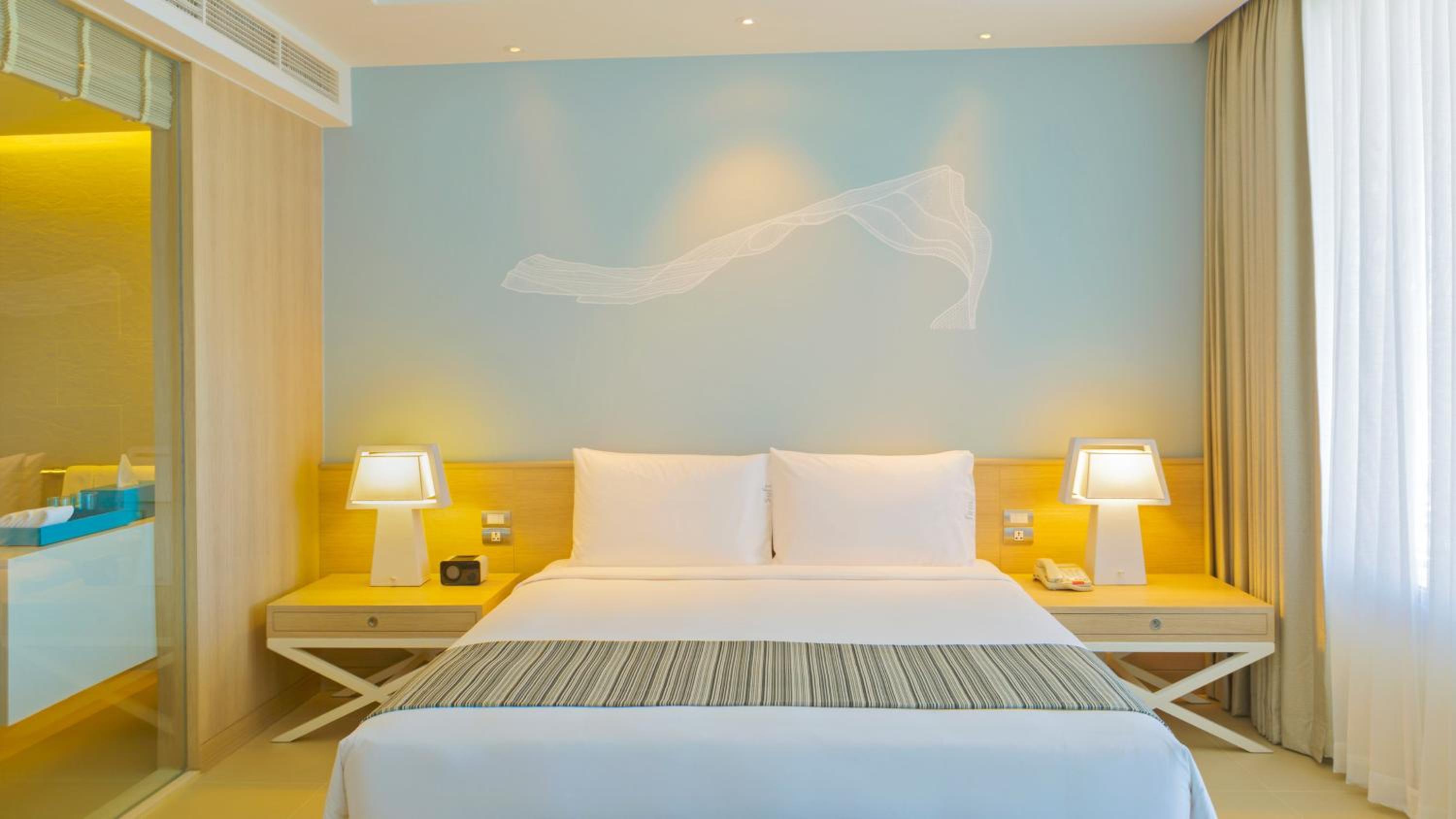 Standard King Room with Executive Tower