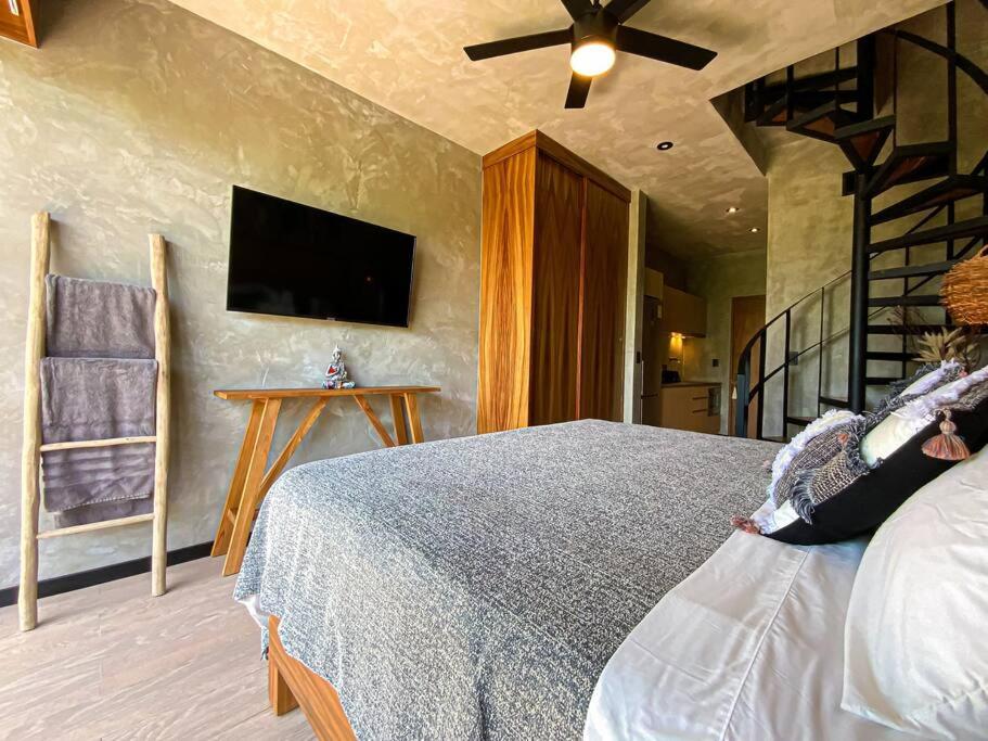 One-Bedroom Apartment - Photo 15
