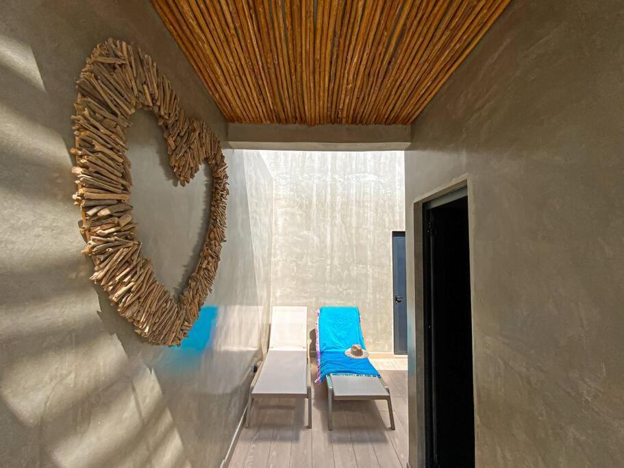 One-Bedroom Apartment - Photo 34