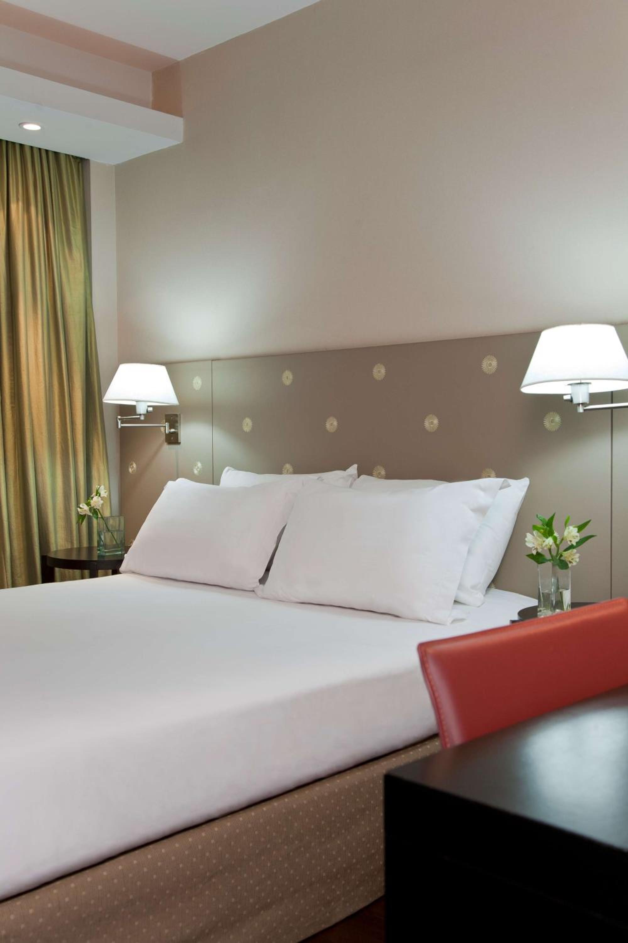 Standard Double or Twin Room photo 3
