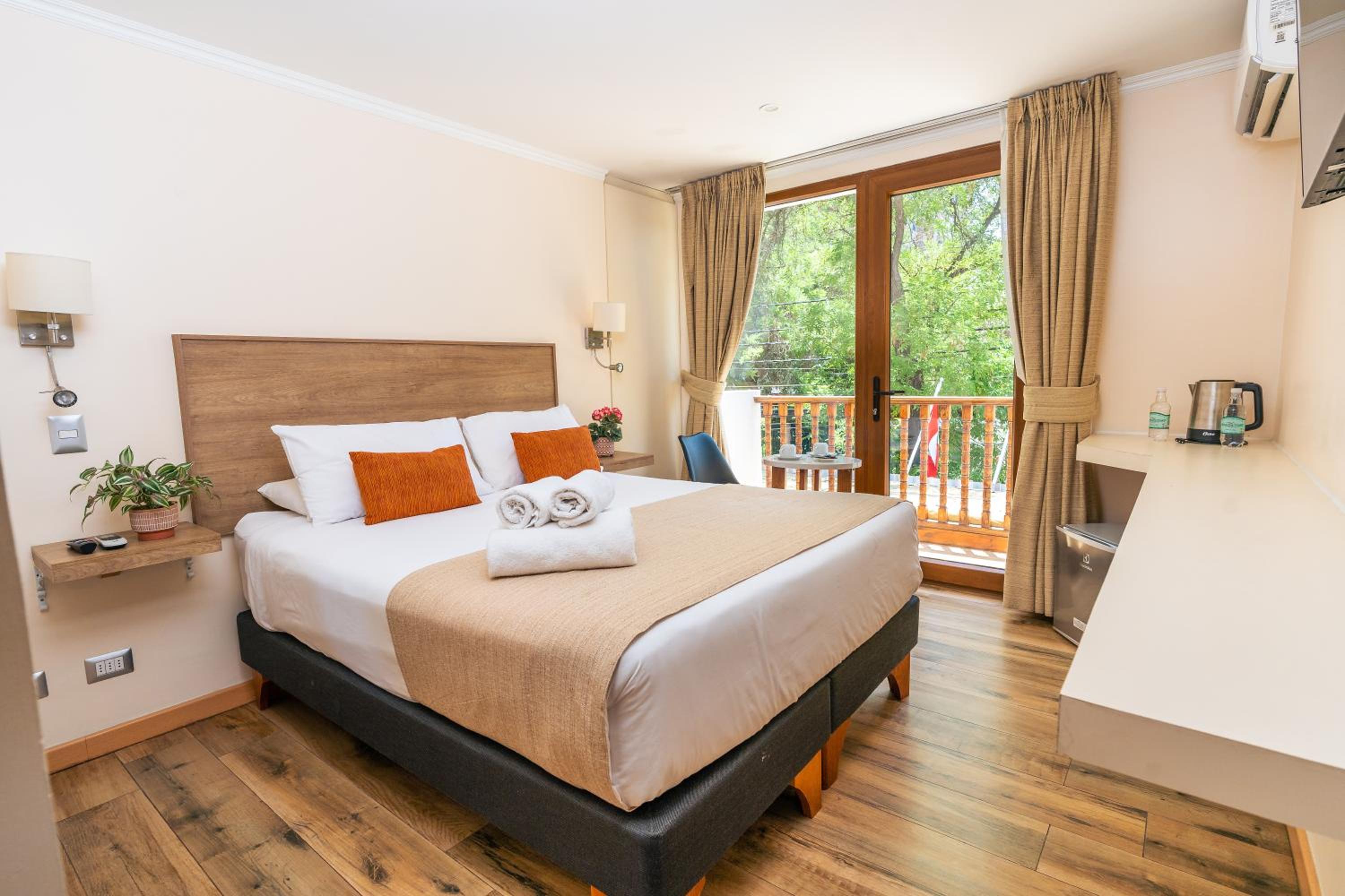 Double Room with Balcony photo 2