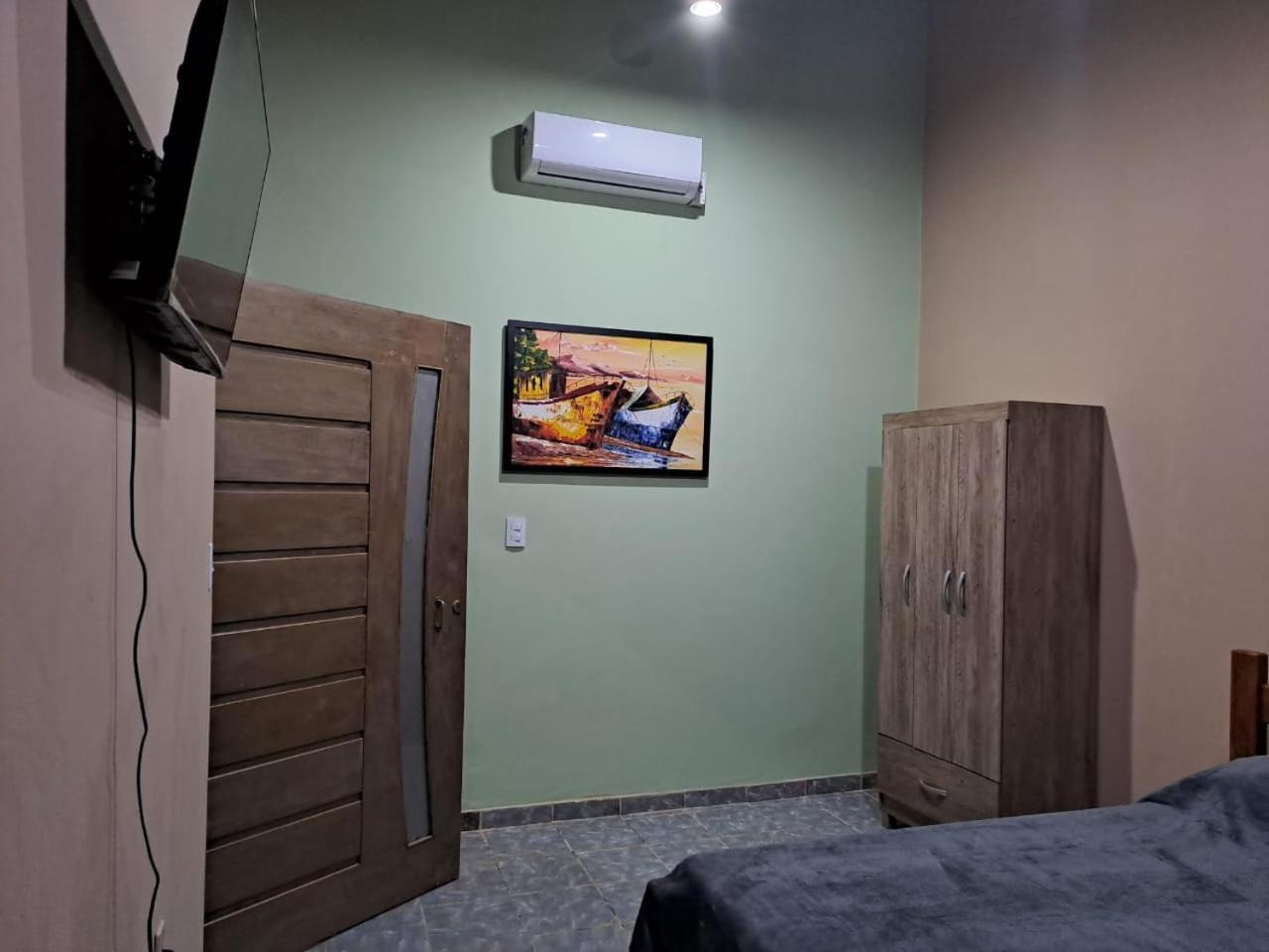 Deluxe Room (1 adult + 1 child)