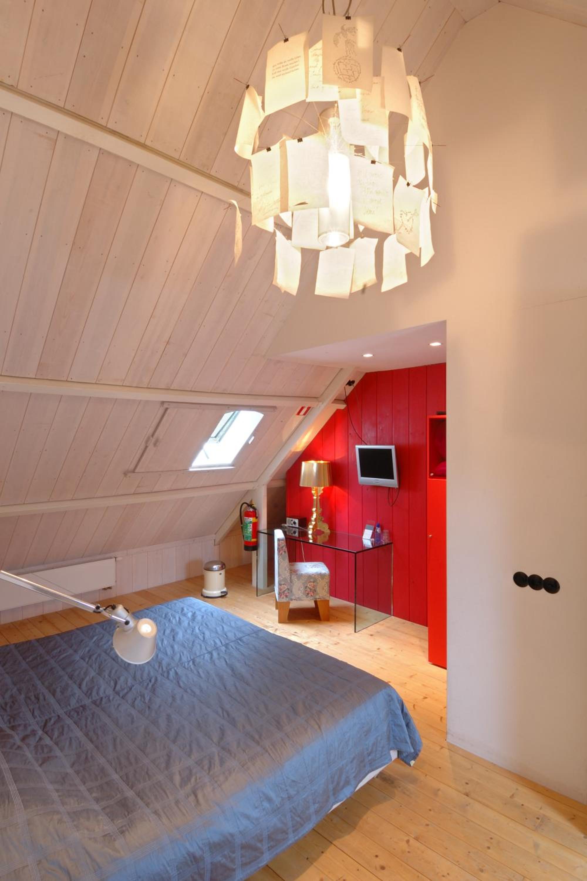 Large Double Room photo 2