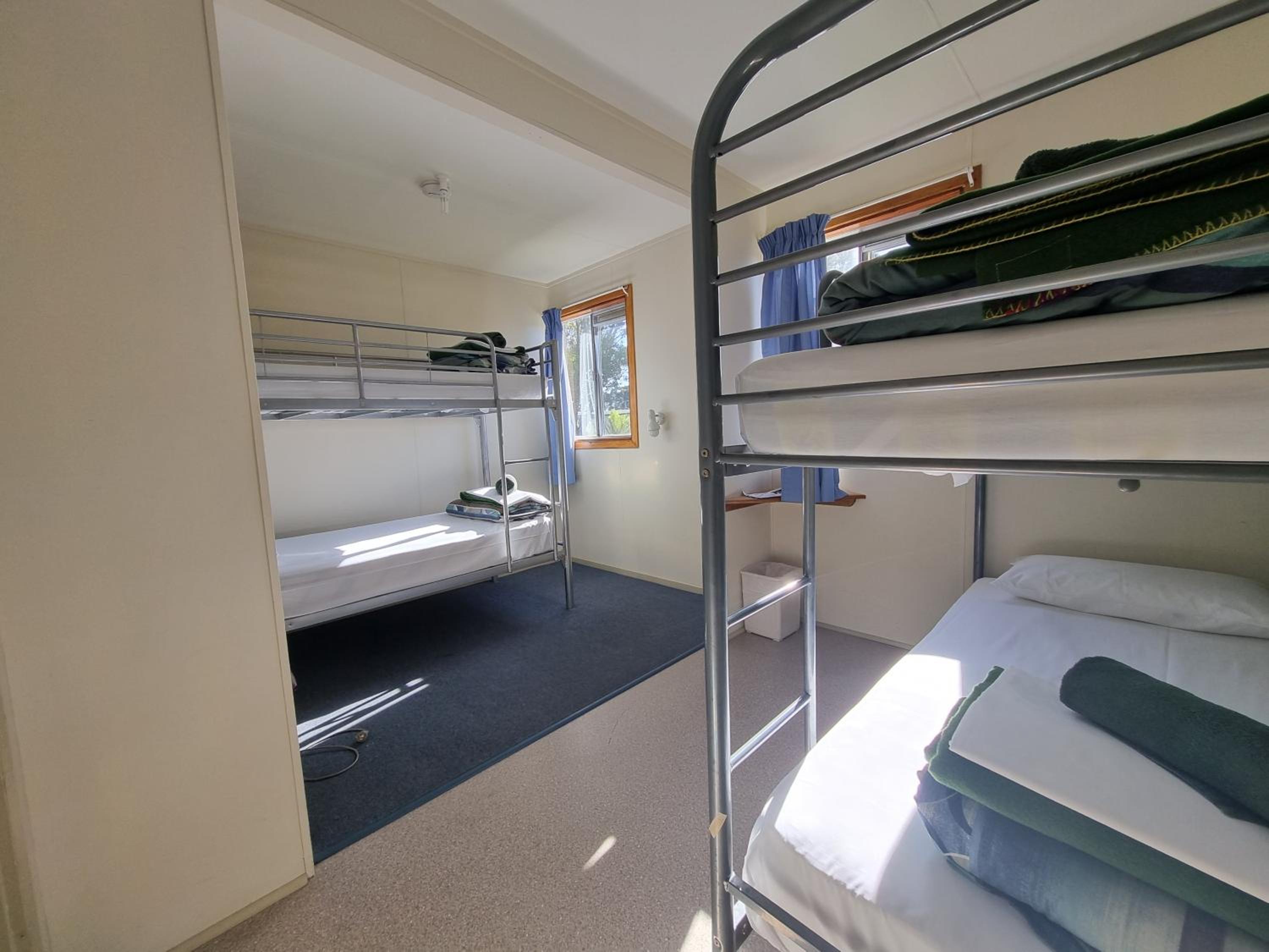 Bed in 4-Bed Female Dormitory Room photo 3