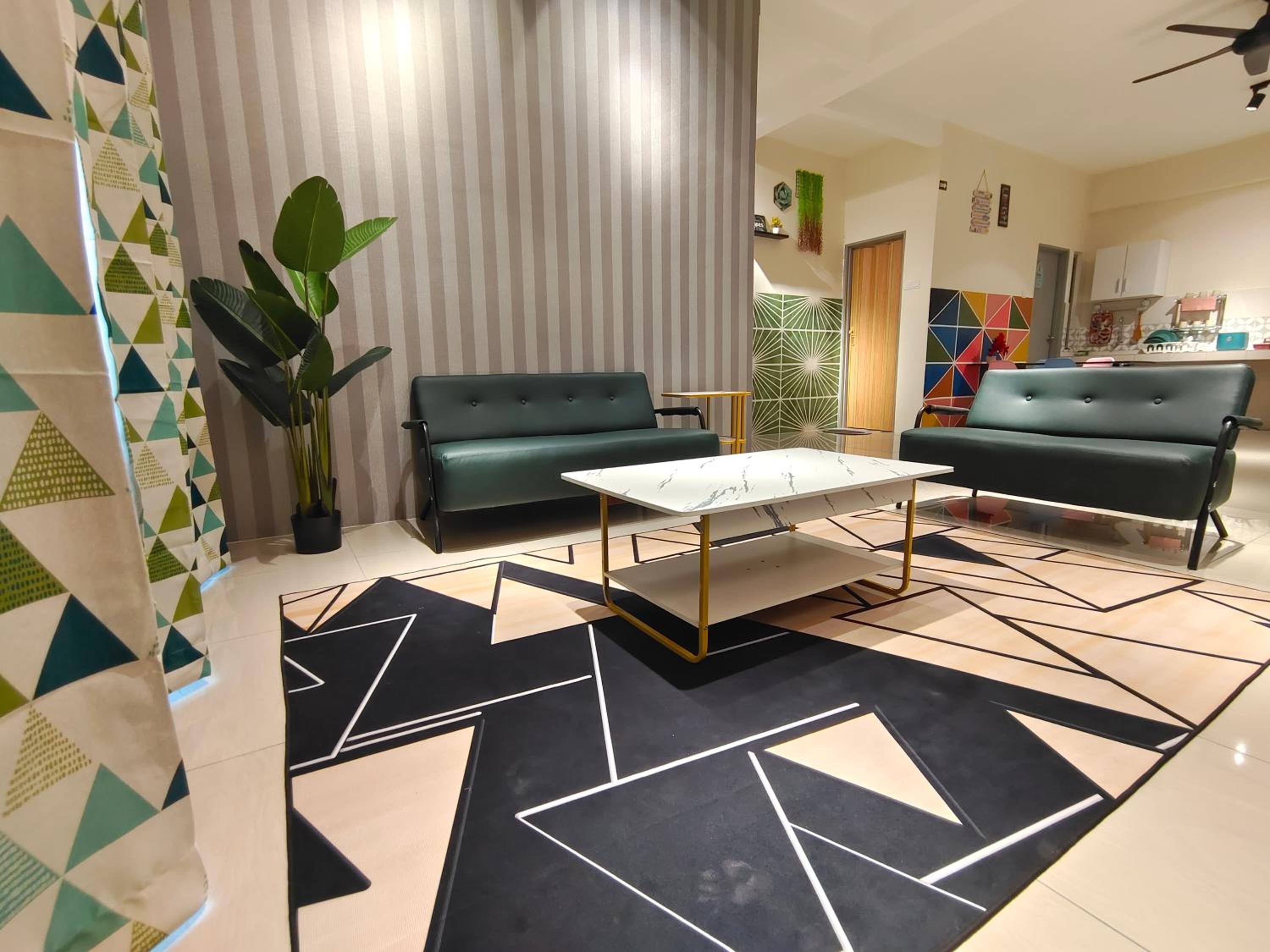 Three-Bedroom Apartment - Photo 121
