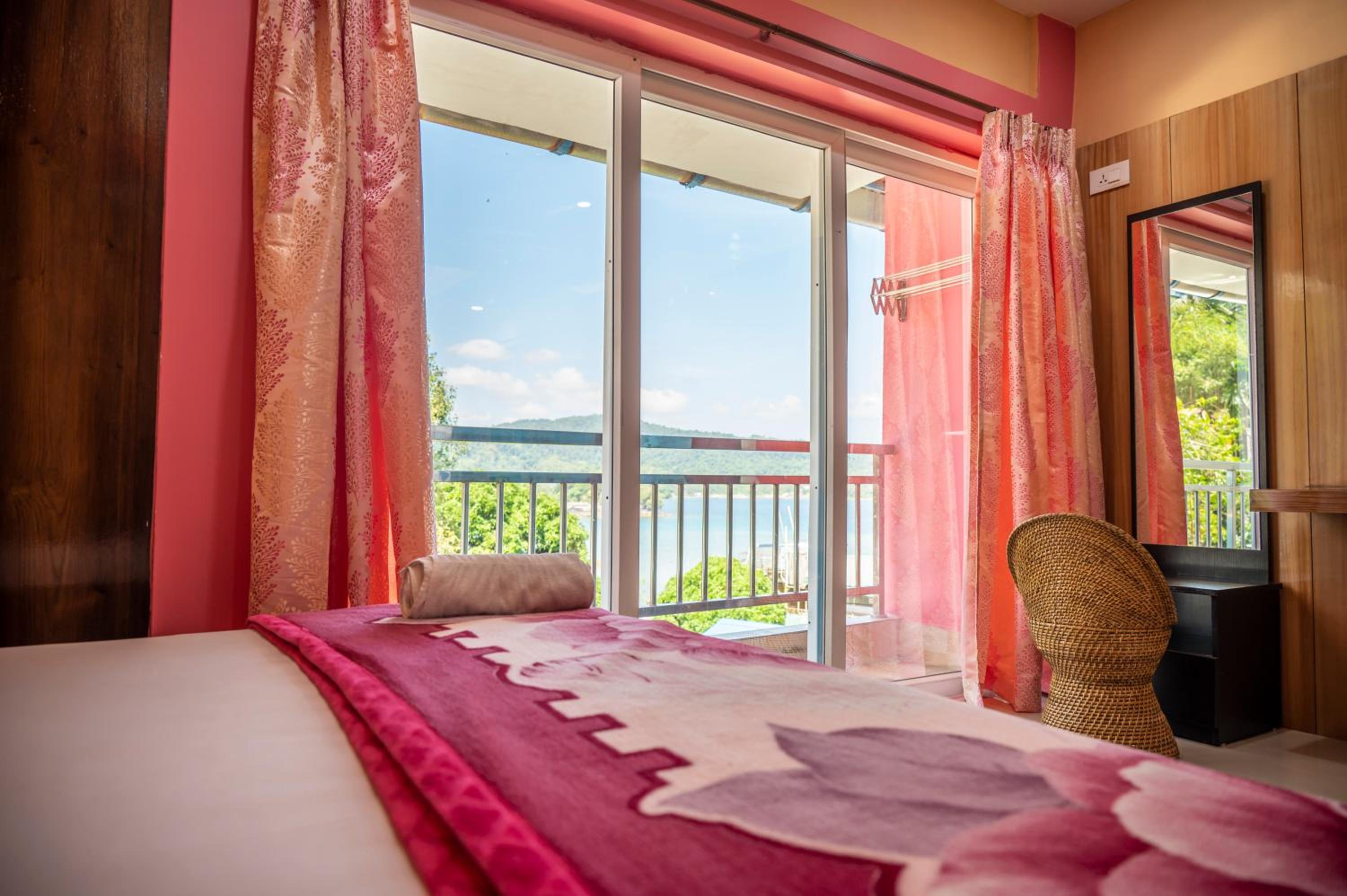 Super Deluxe with Sea view photo 3